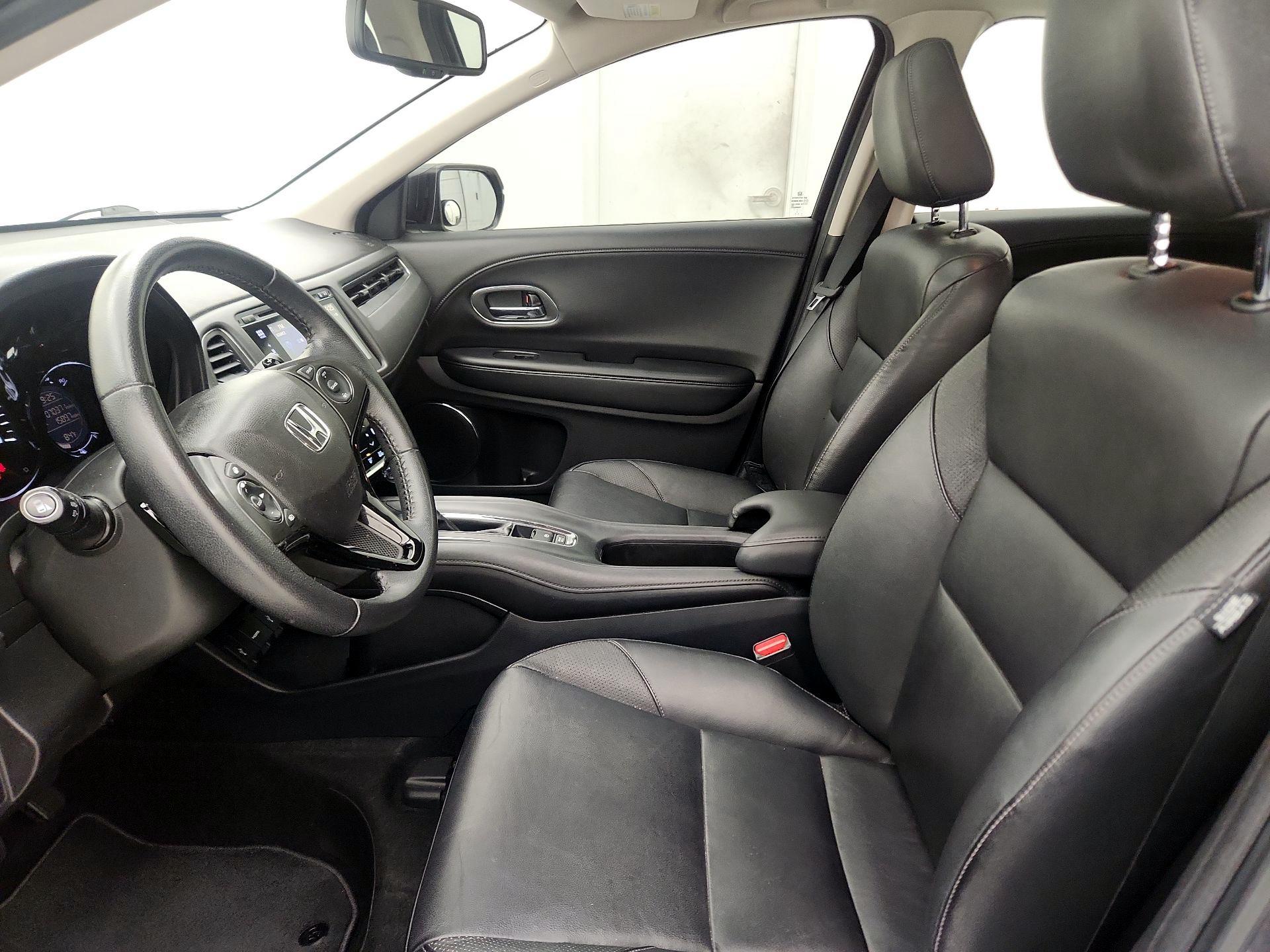 Thumbnail: 2016 Honda HR-V - 11