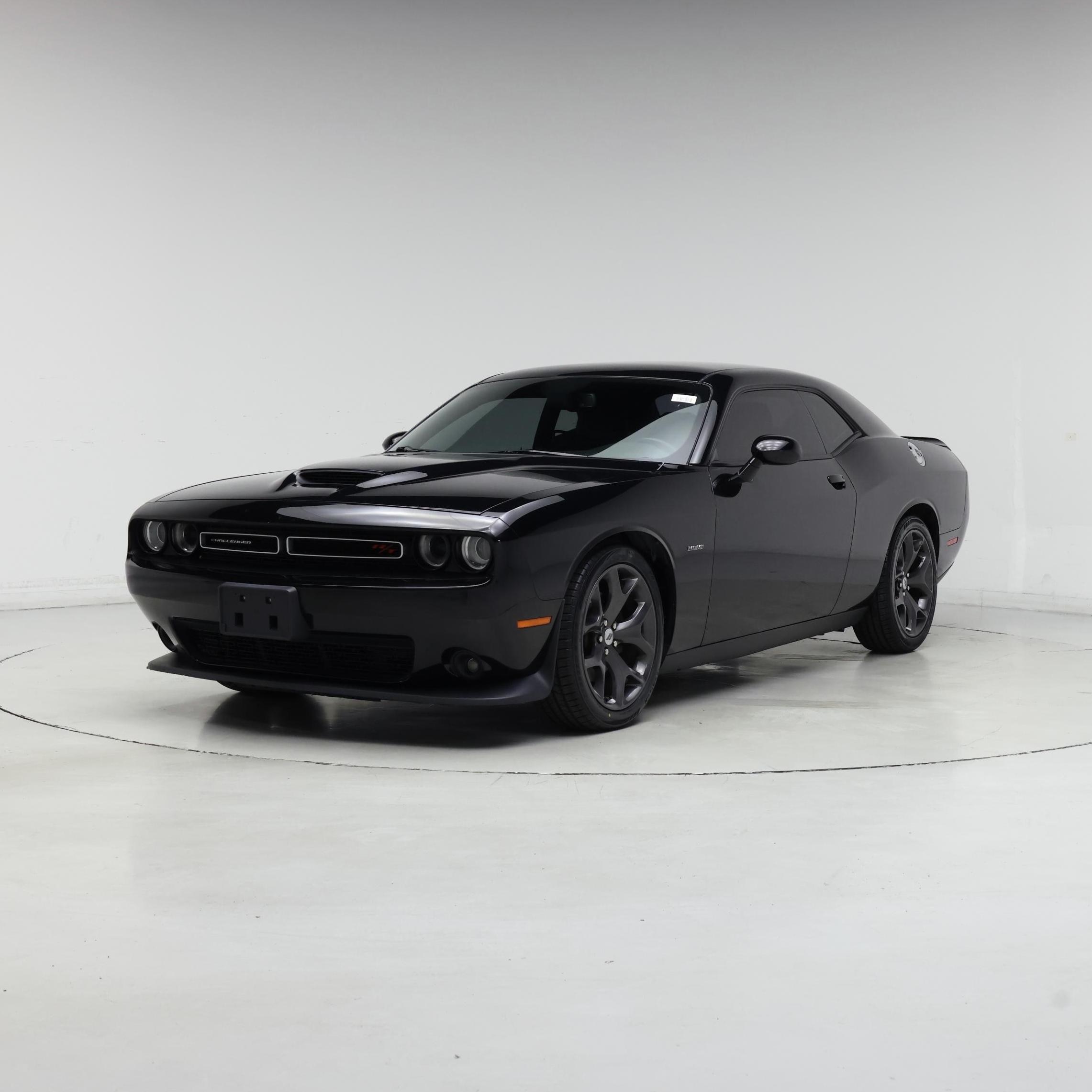 Thumbnail: 2019 Dodge Challenger - 4
