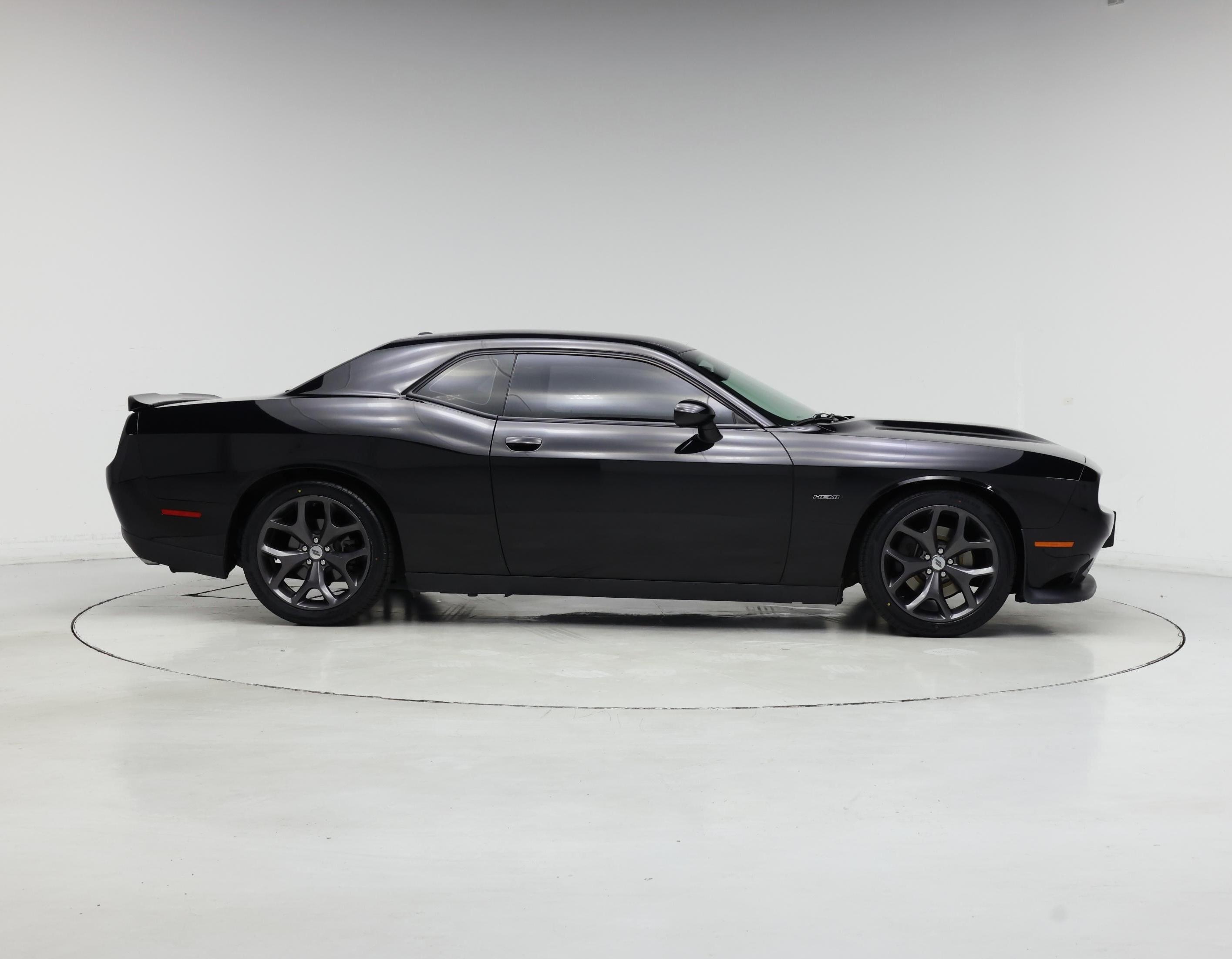 Thumbnail: 2019 Dodge Challenger - 7
