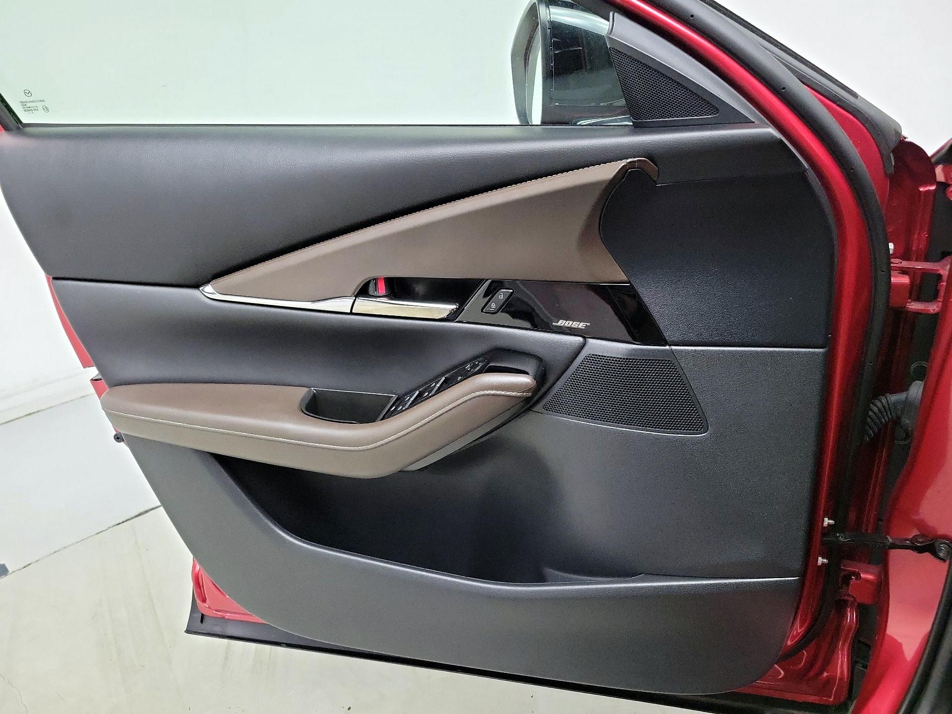 Thumbnail: 2023 Mazda CX-30 - 12