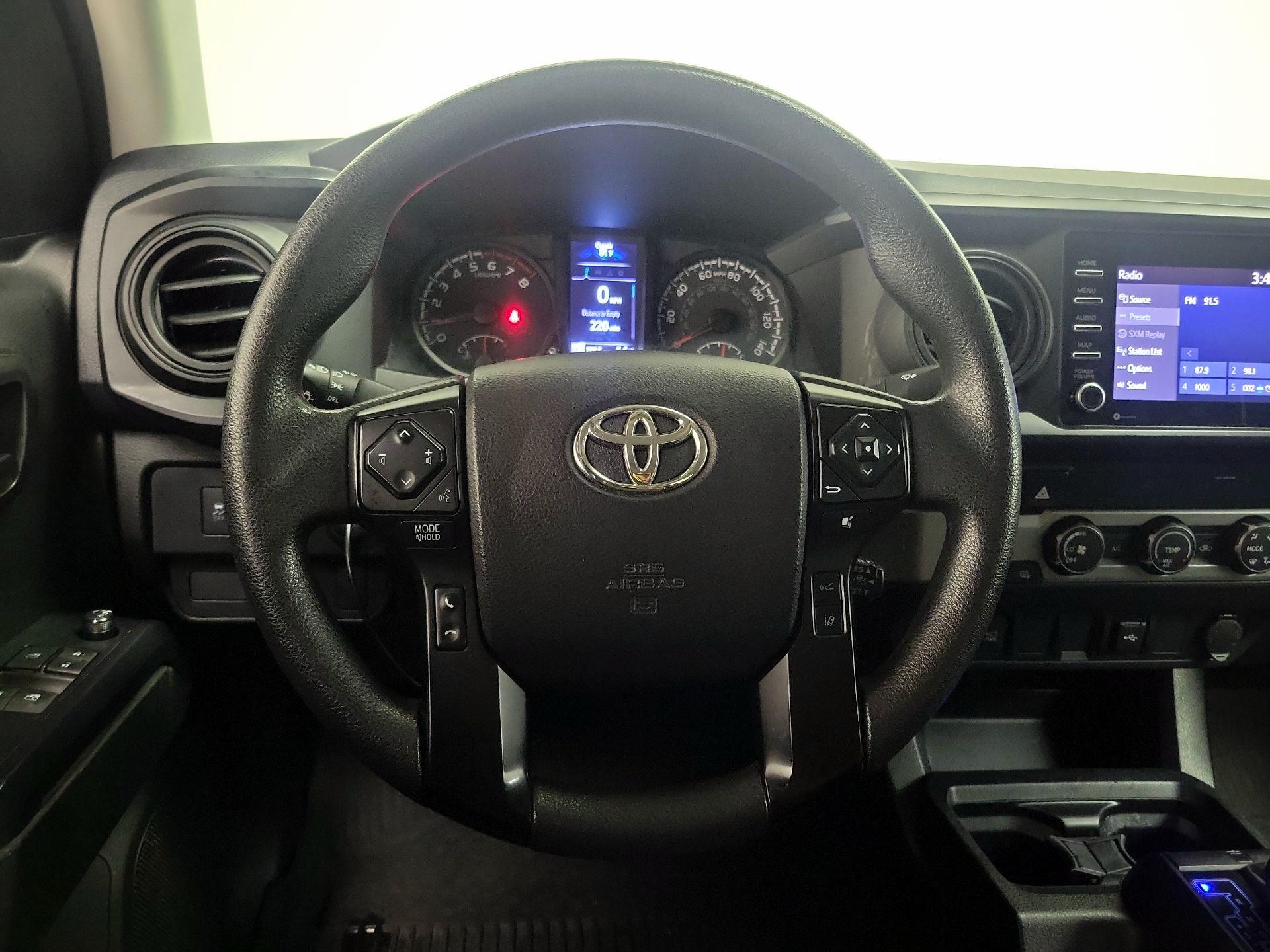 Thumbnail: 2021 Toyota Tacoma - 10