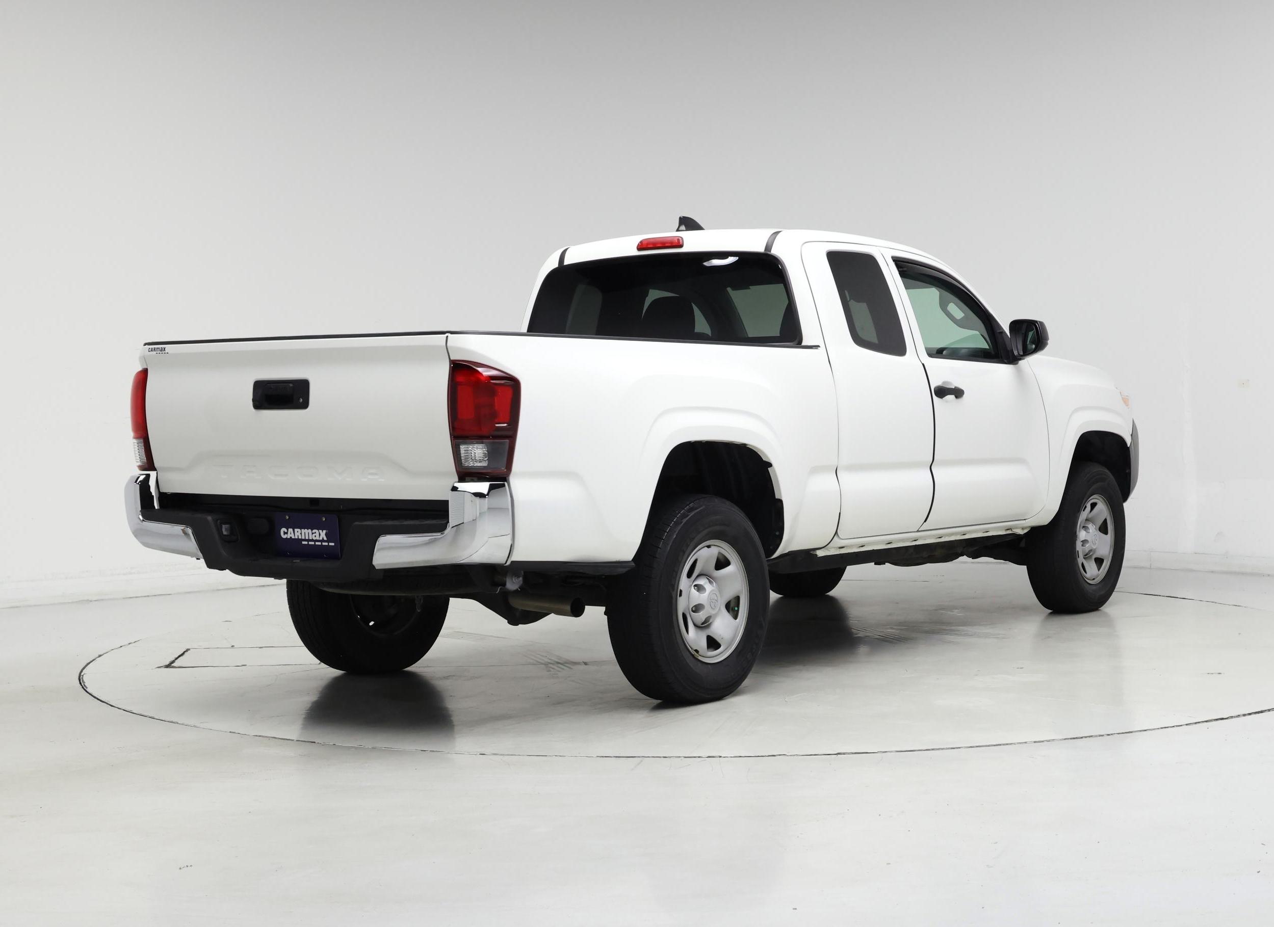 Thumbnail: 2021 Toyota Tacoma - 8