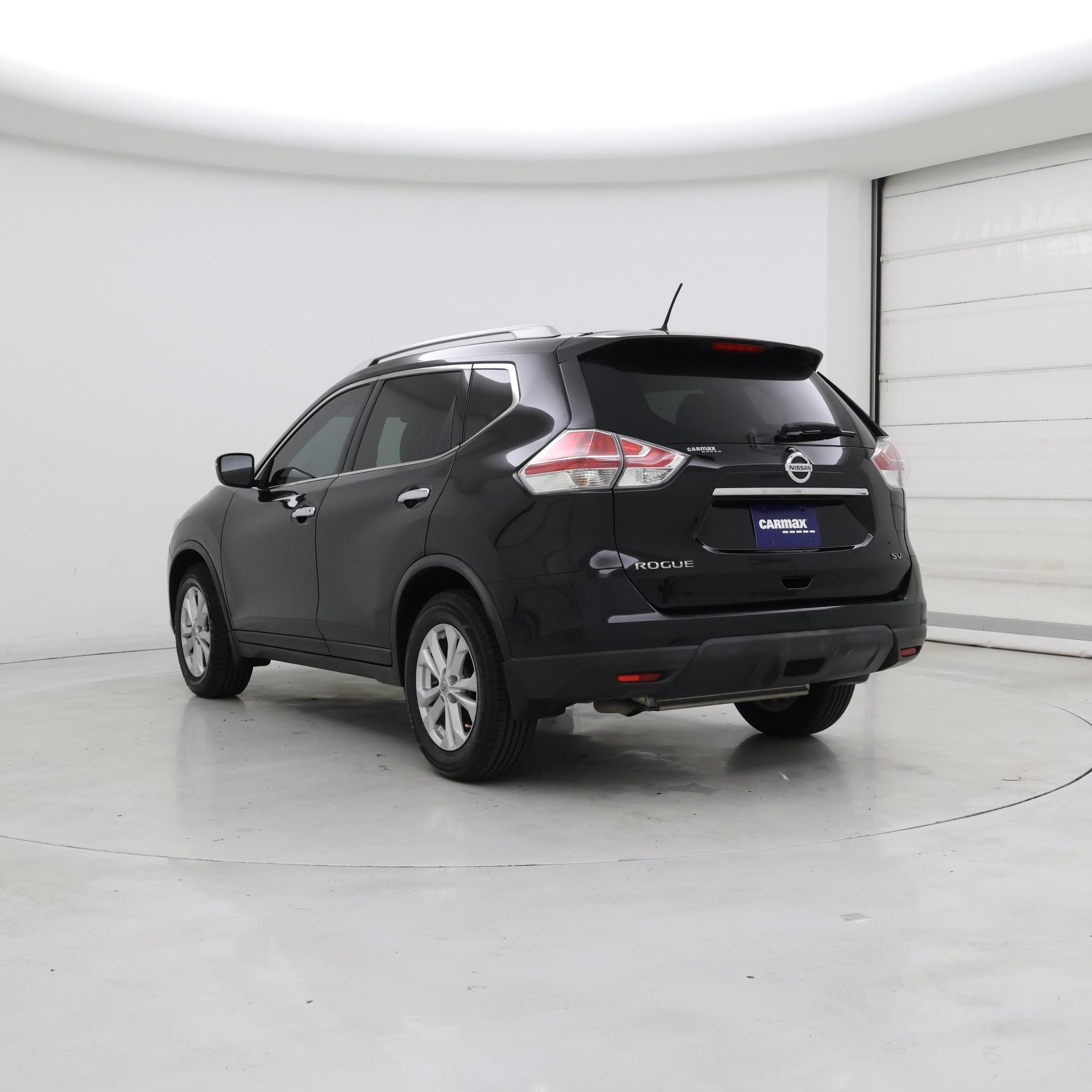 Thumbnail: 2015 Nissan Rogue - 2