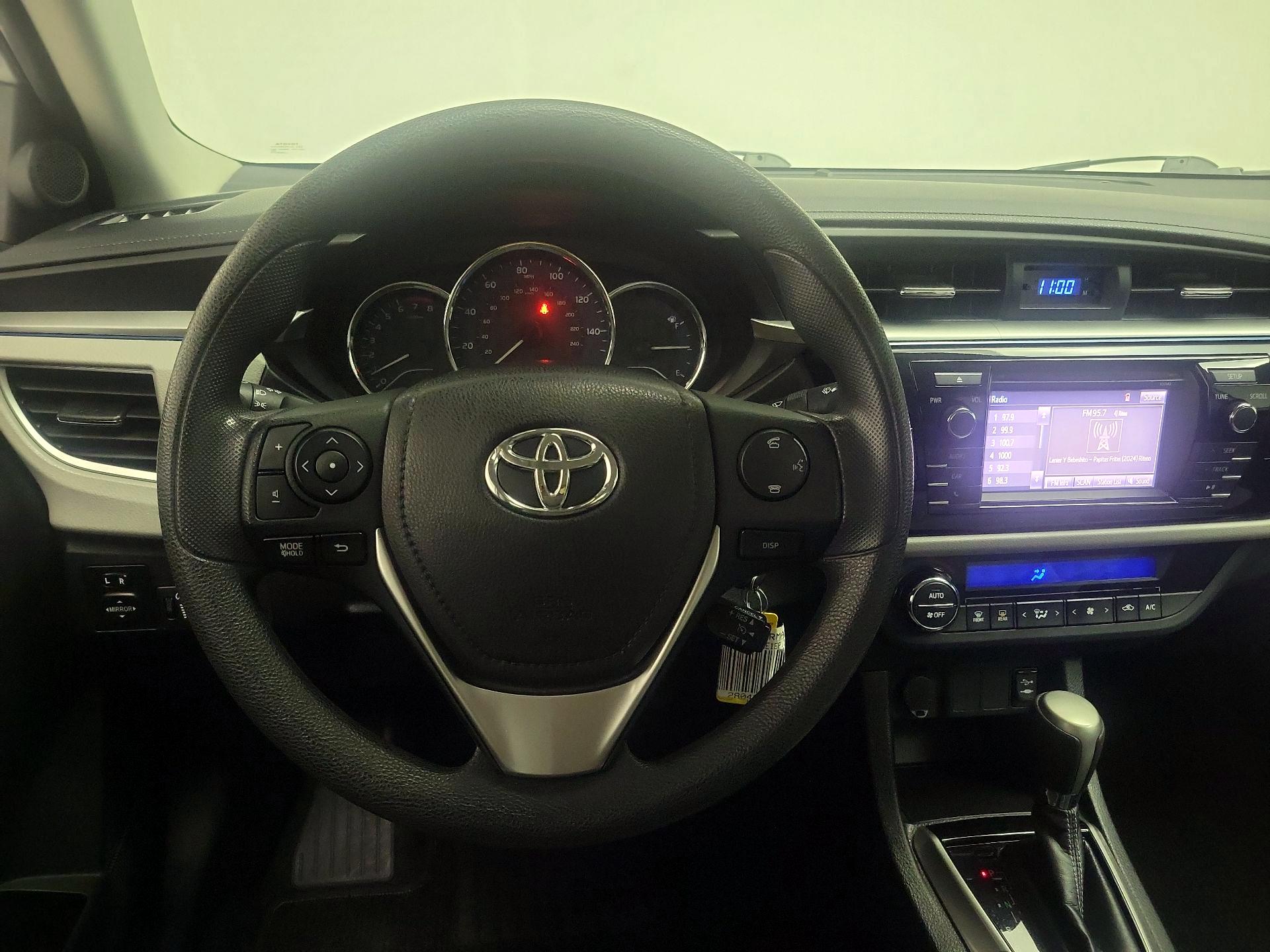 Thumbnail: 2014 Toyota Corolla - 10