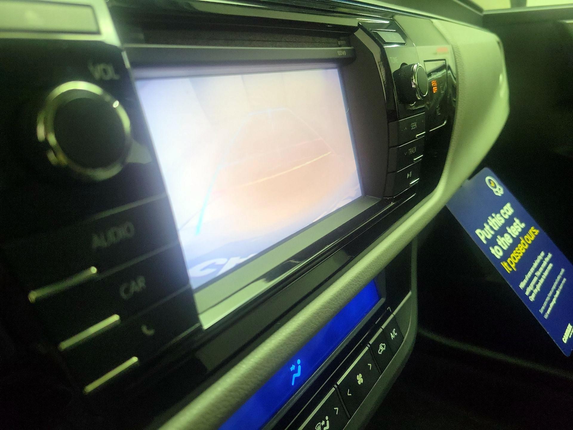 Thumbnail: 2014 Toyota Corolla - 14