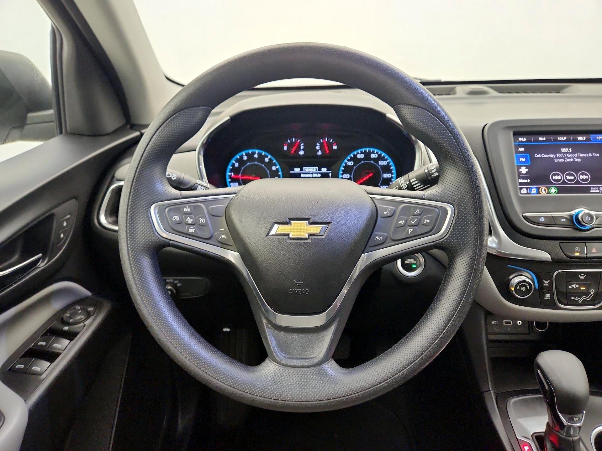 Thumbnail: 2022 Chevrolet Equinox - 10