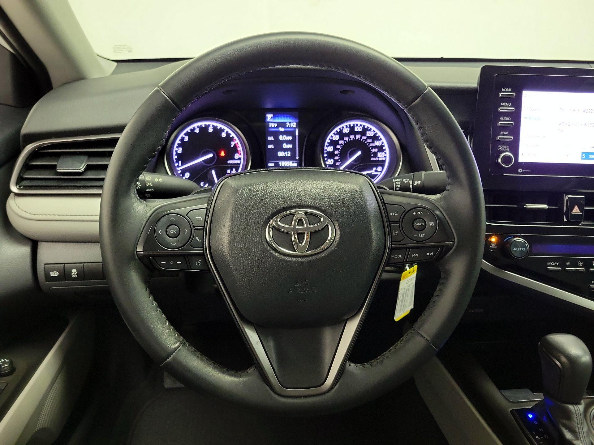 Thumbnail: 2024 Toyota Camry - 10