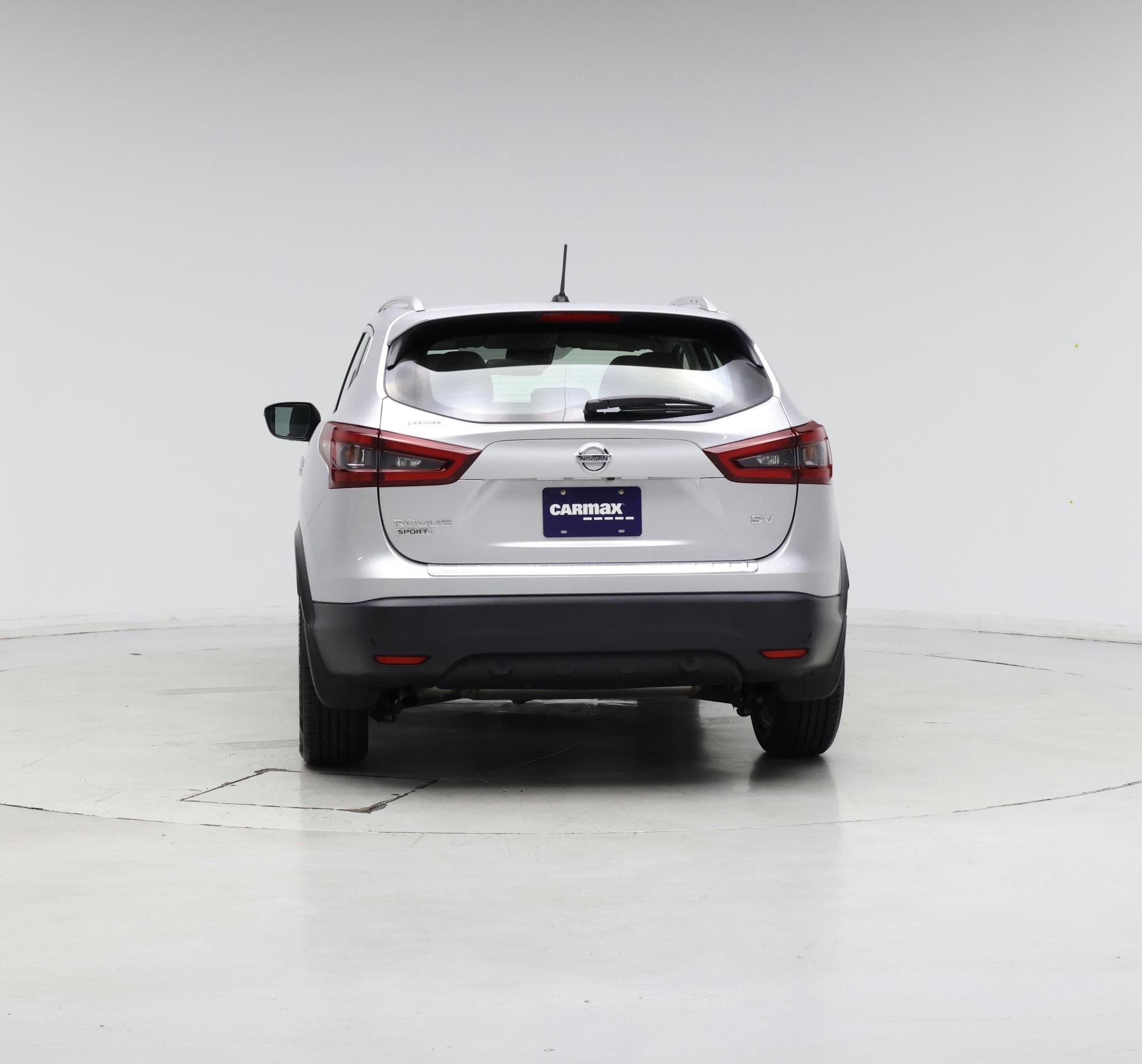 Thumbnail: 2020 Nissan Rogue Sport - 6
