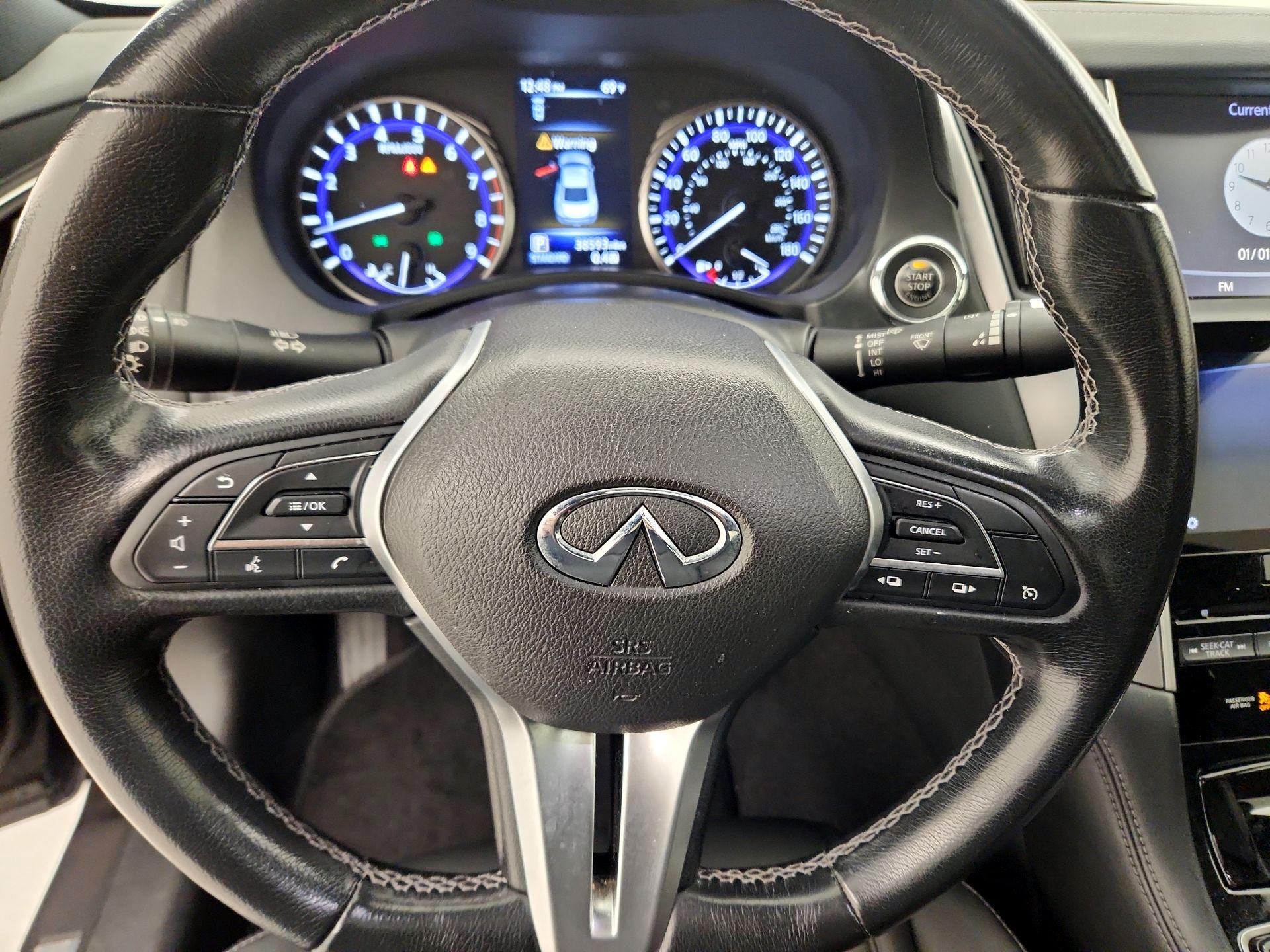 Thumbnail: 2019 INFINITI Q60 - 10
