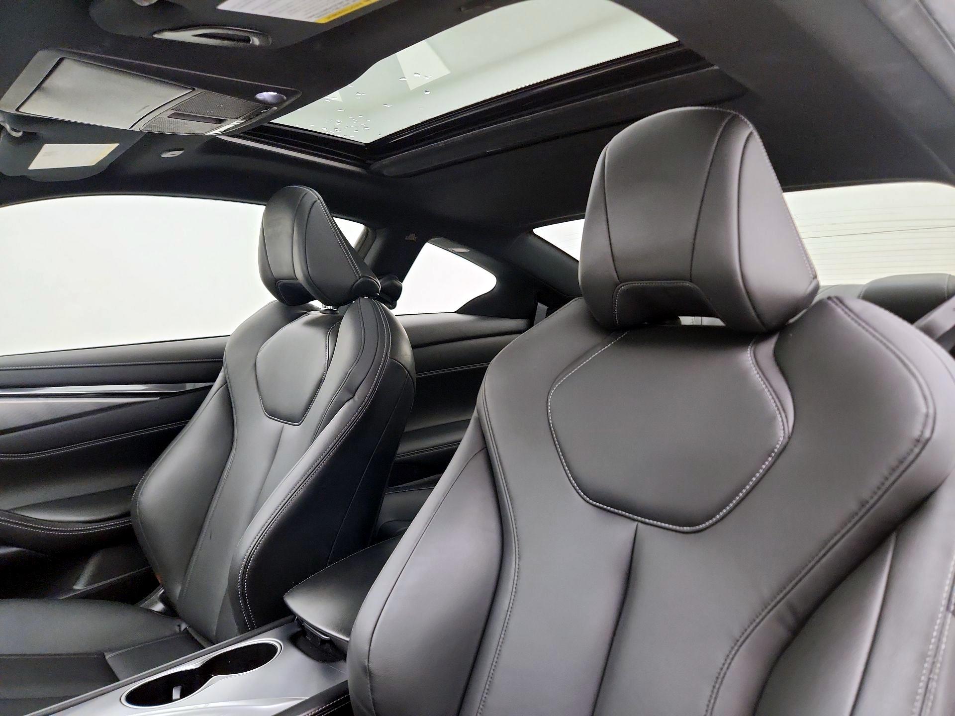 Thumbnail: 2019 INFINITI Q60 - 19
