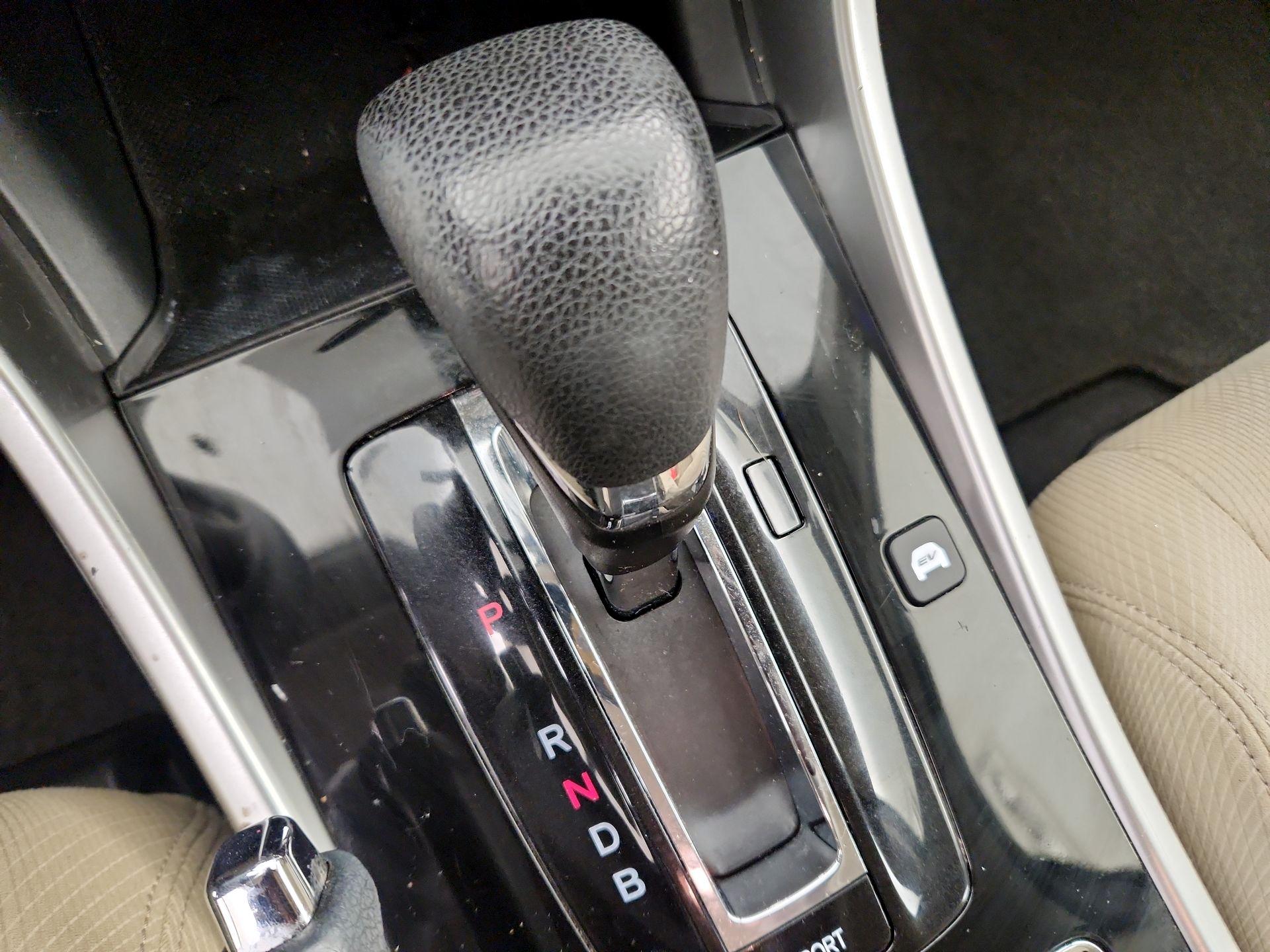 Thumbnail: 2017 Honda Accord - 17