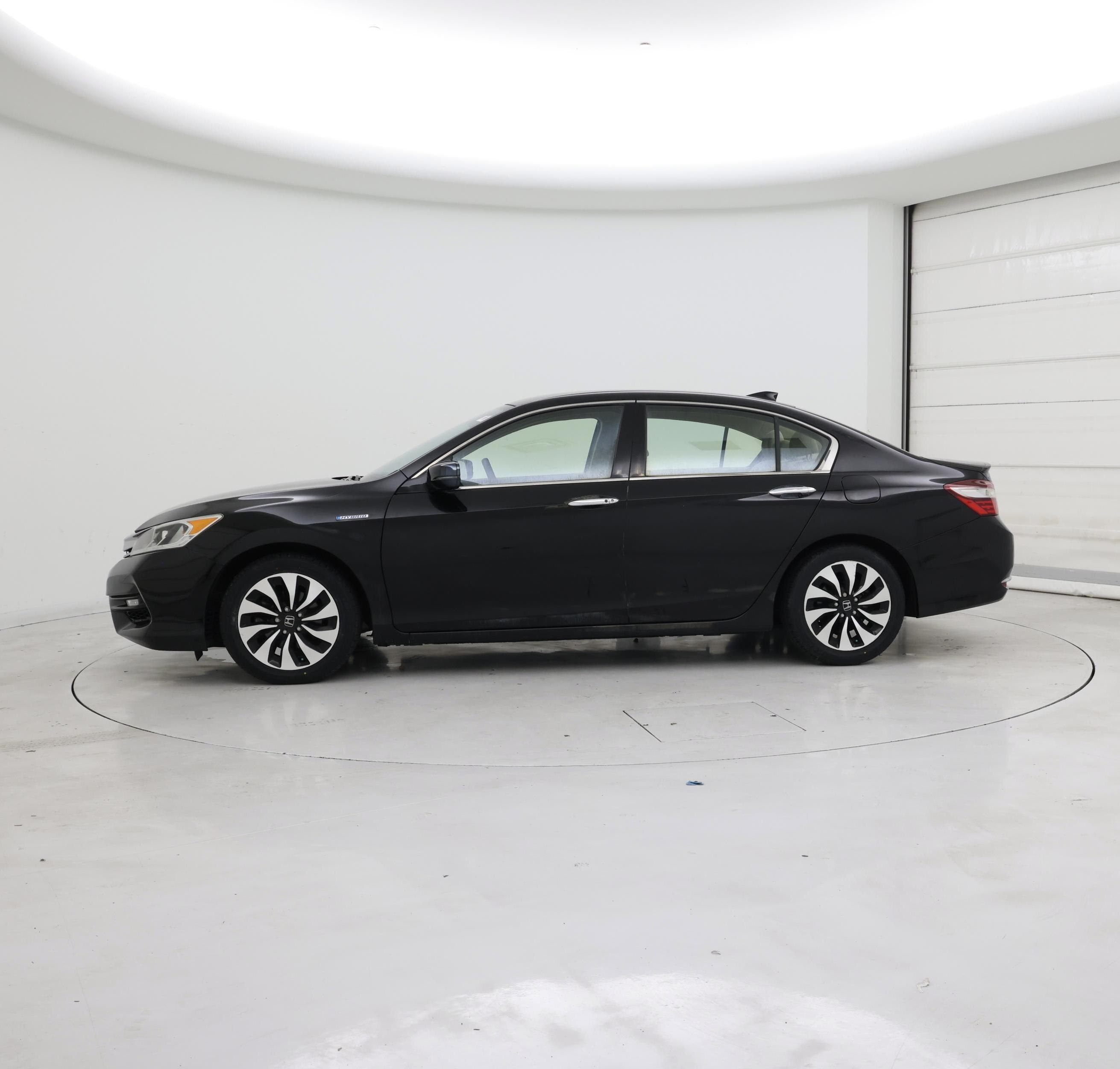 Thumbnail: 2017 Honda Accord - 3