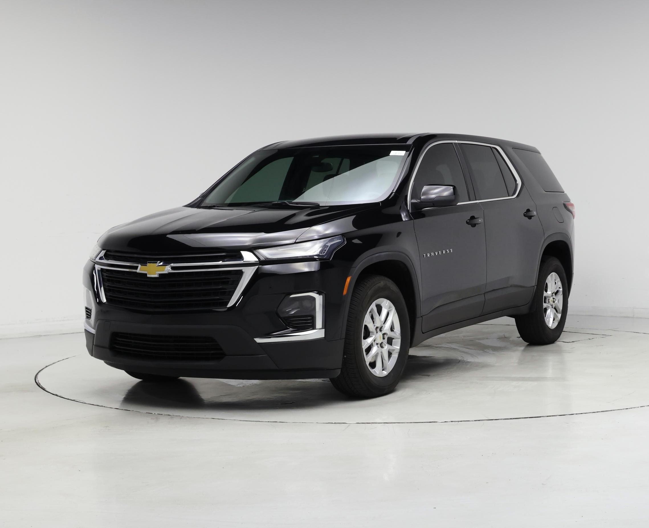Thumbnail: 2023 Chevrolet Traverse - 4
