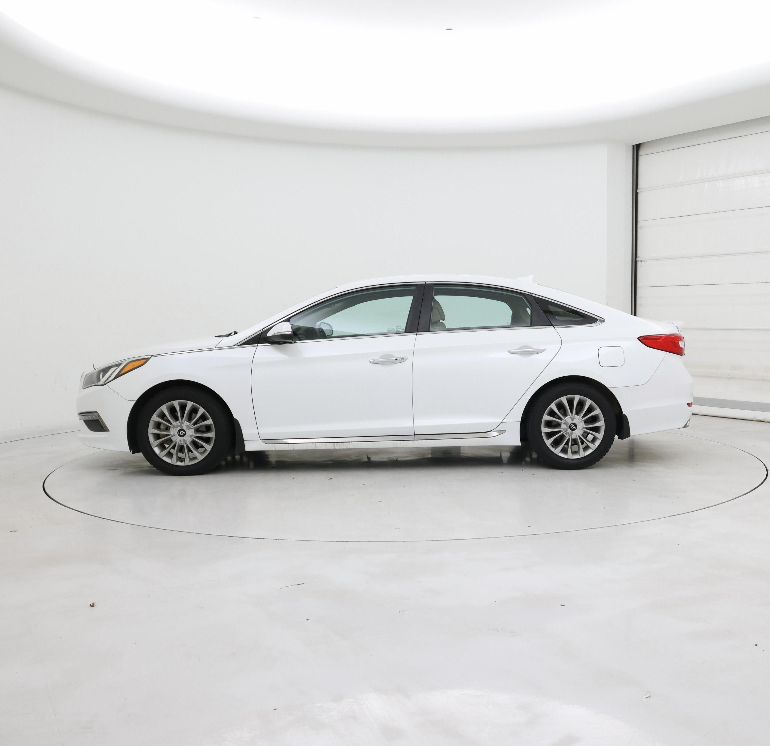 Thumbnail: 2015 Hyundai Sonata - 3