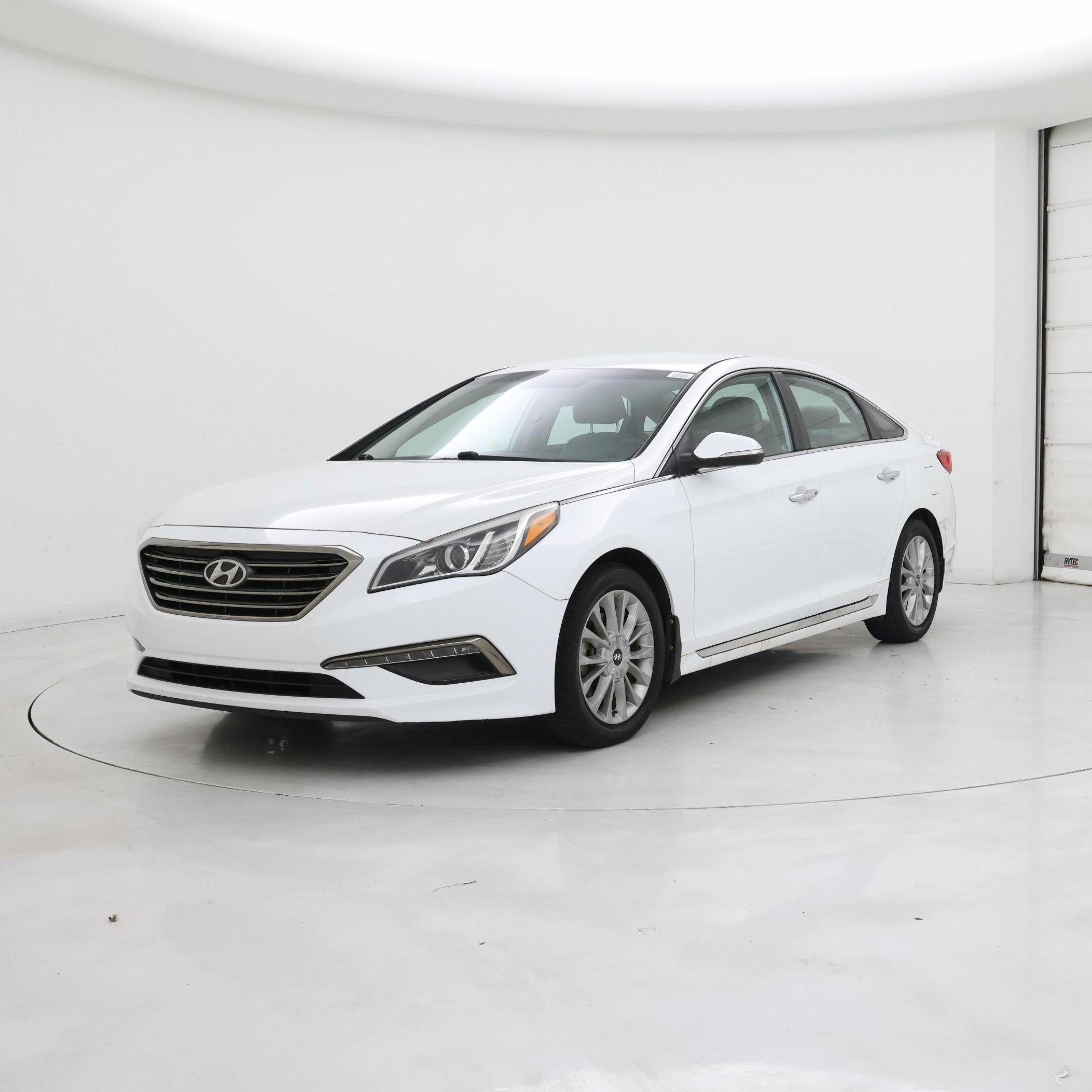 Thumbnail: 2015 Hyundai Sonata - 4
