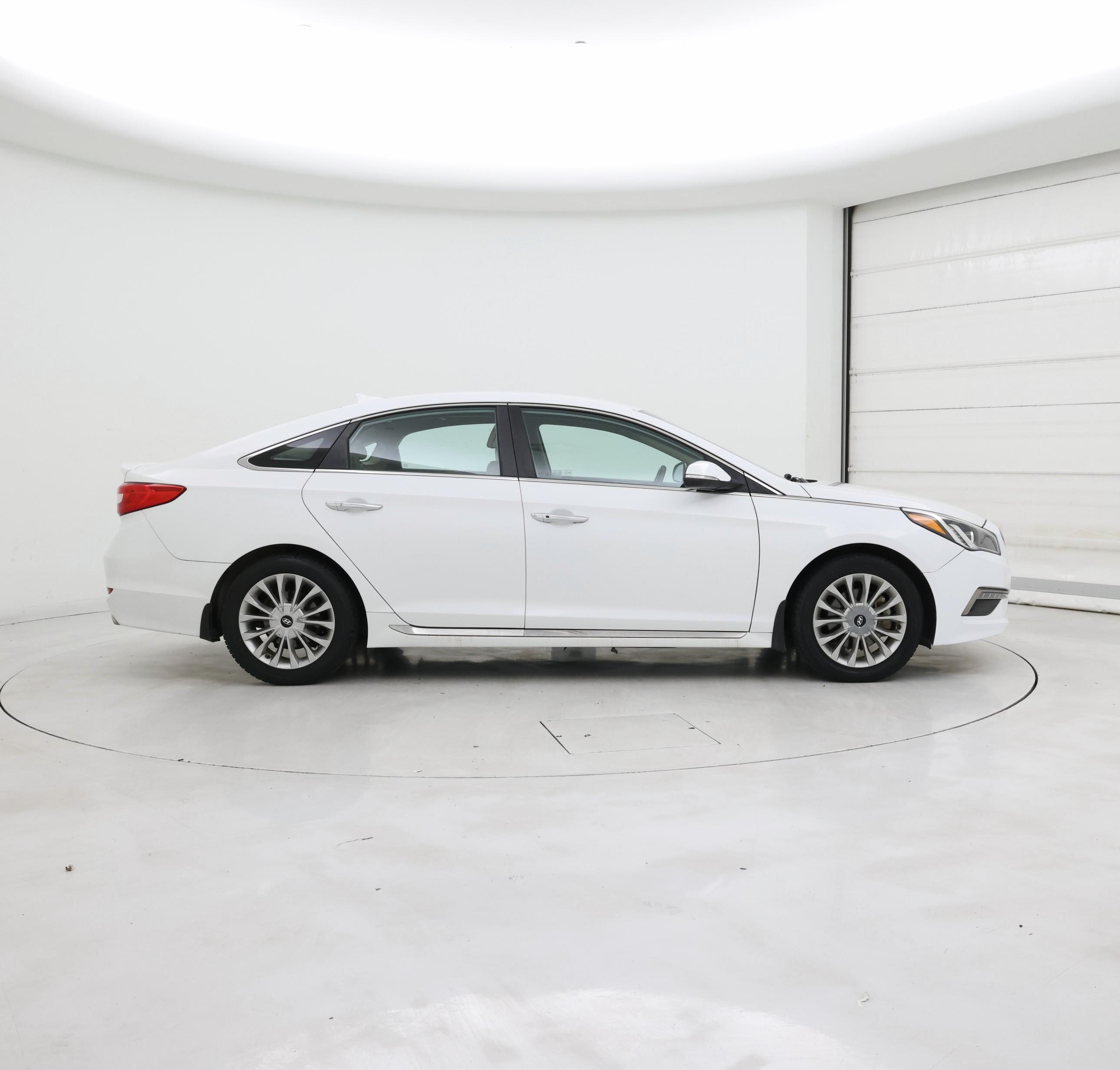 Thumbnail: 2015 Hyundai Sonata - 7