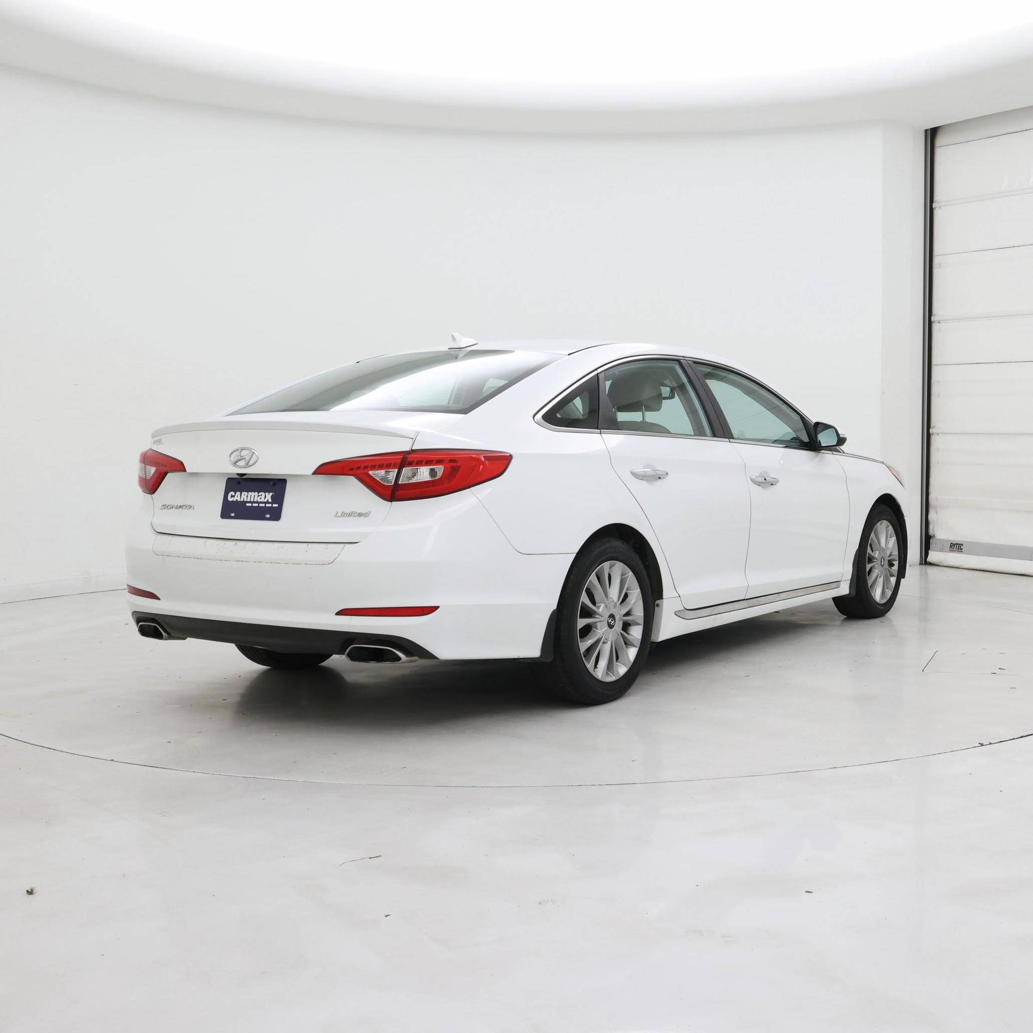 Thumbnail: 2015 Hyundai Sonata - 8