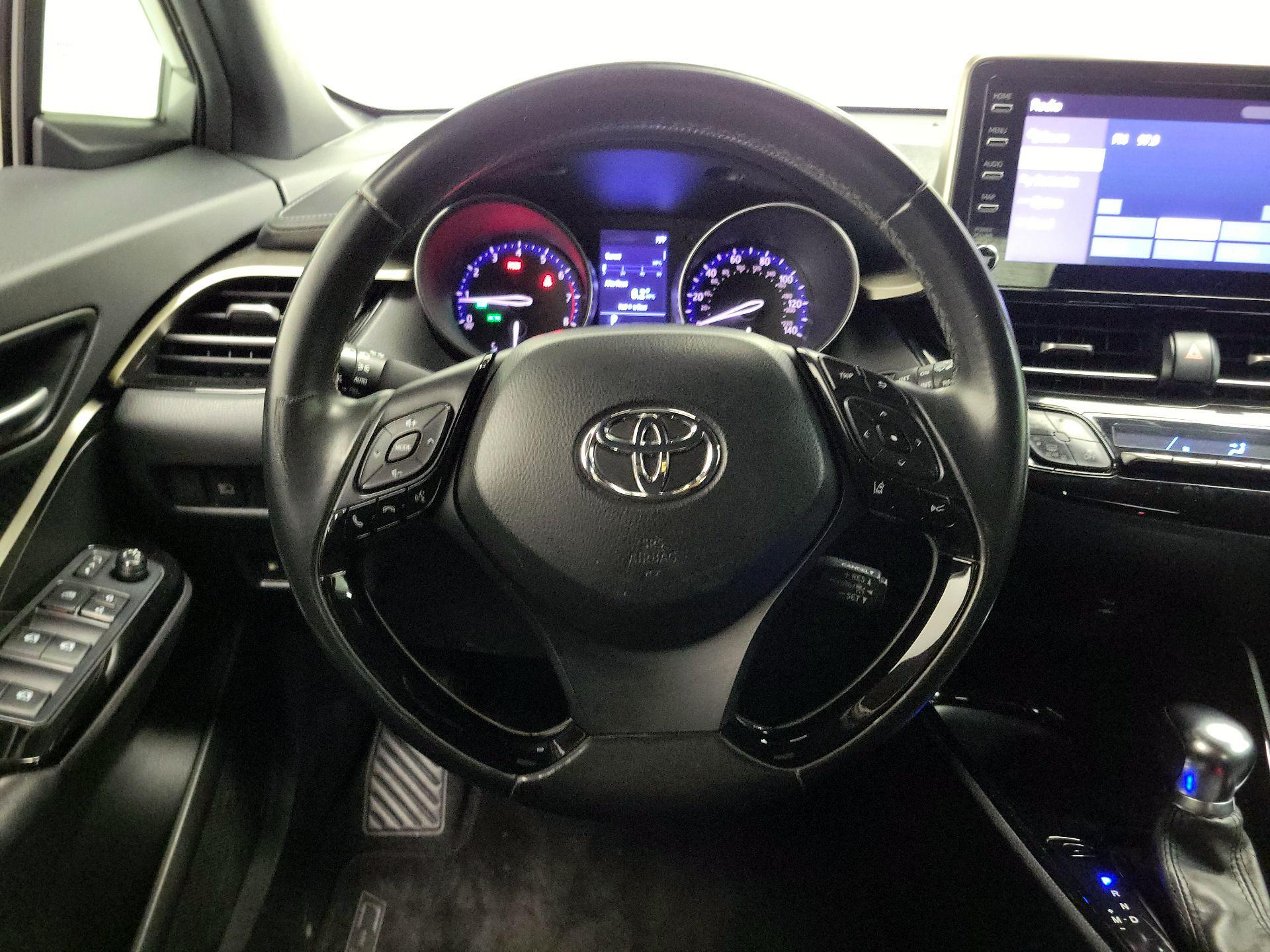 Thumbnail: 2019 Toyota C-HR - 10