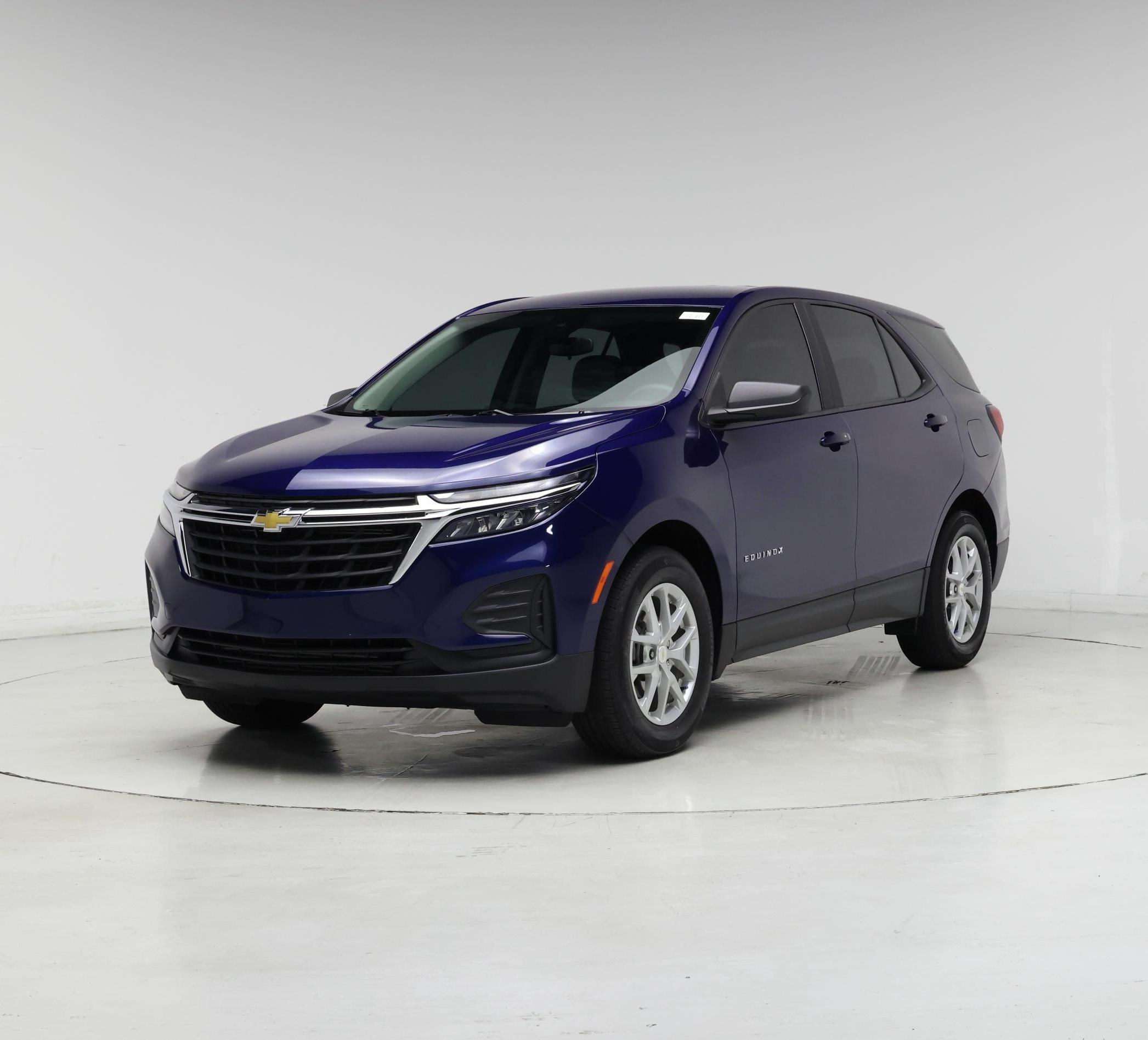 Thumbnail: 2023 Chevrolet Equinox - 4
