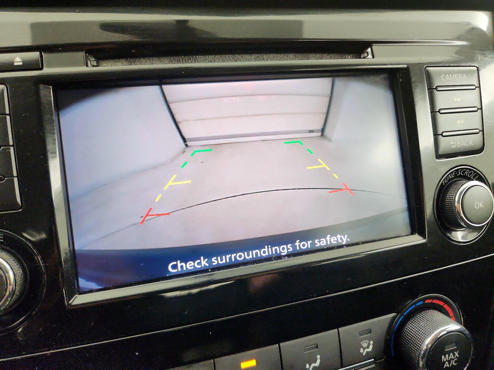 Thumbnail: 2019 Nissan Rogue Sport - 14