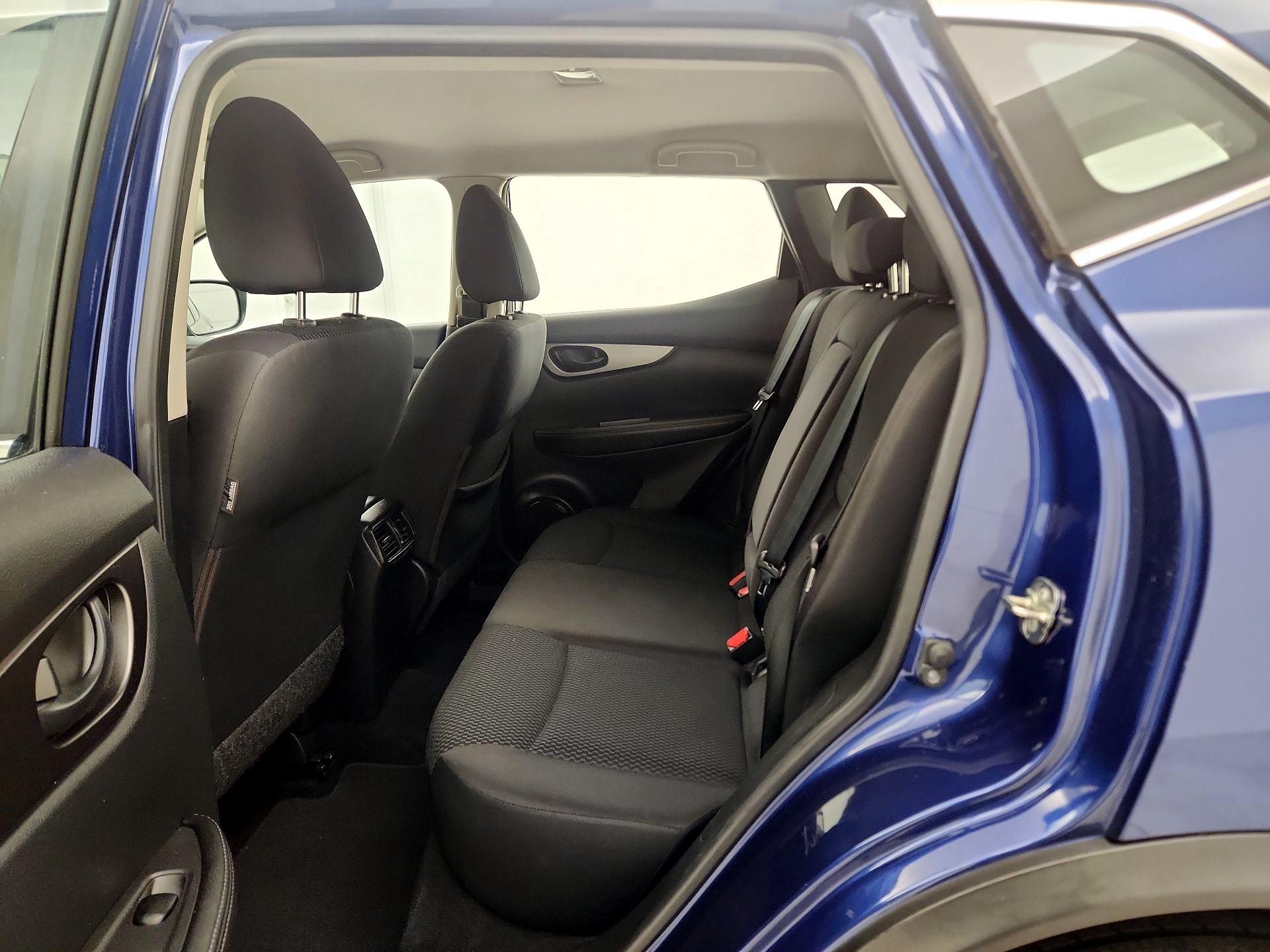 Thumbnail: 2019 Nissan Rogue Sport - 19