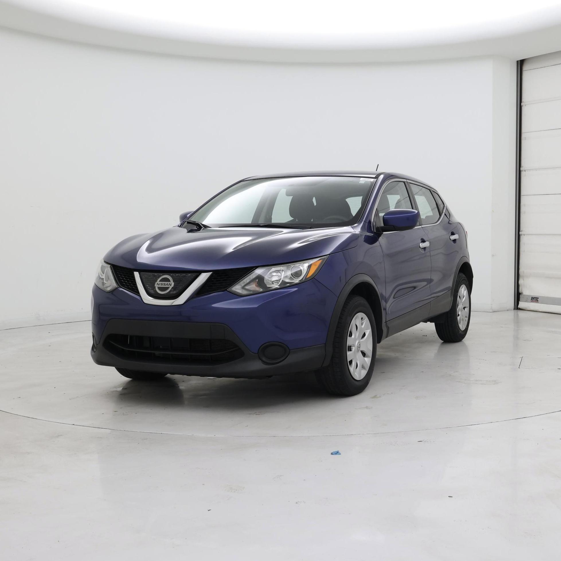 Thumbnail: 2019 Nissan Rogue Sport - 4