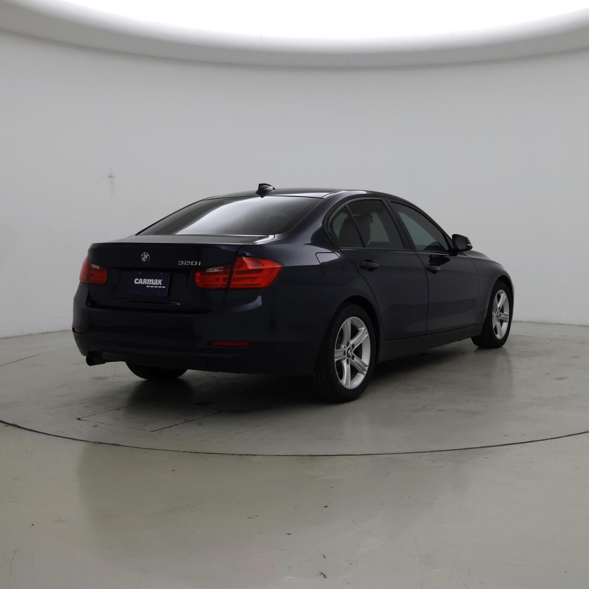 Thumbnail: 2015 BMW 3 Series - 8