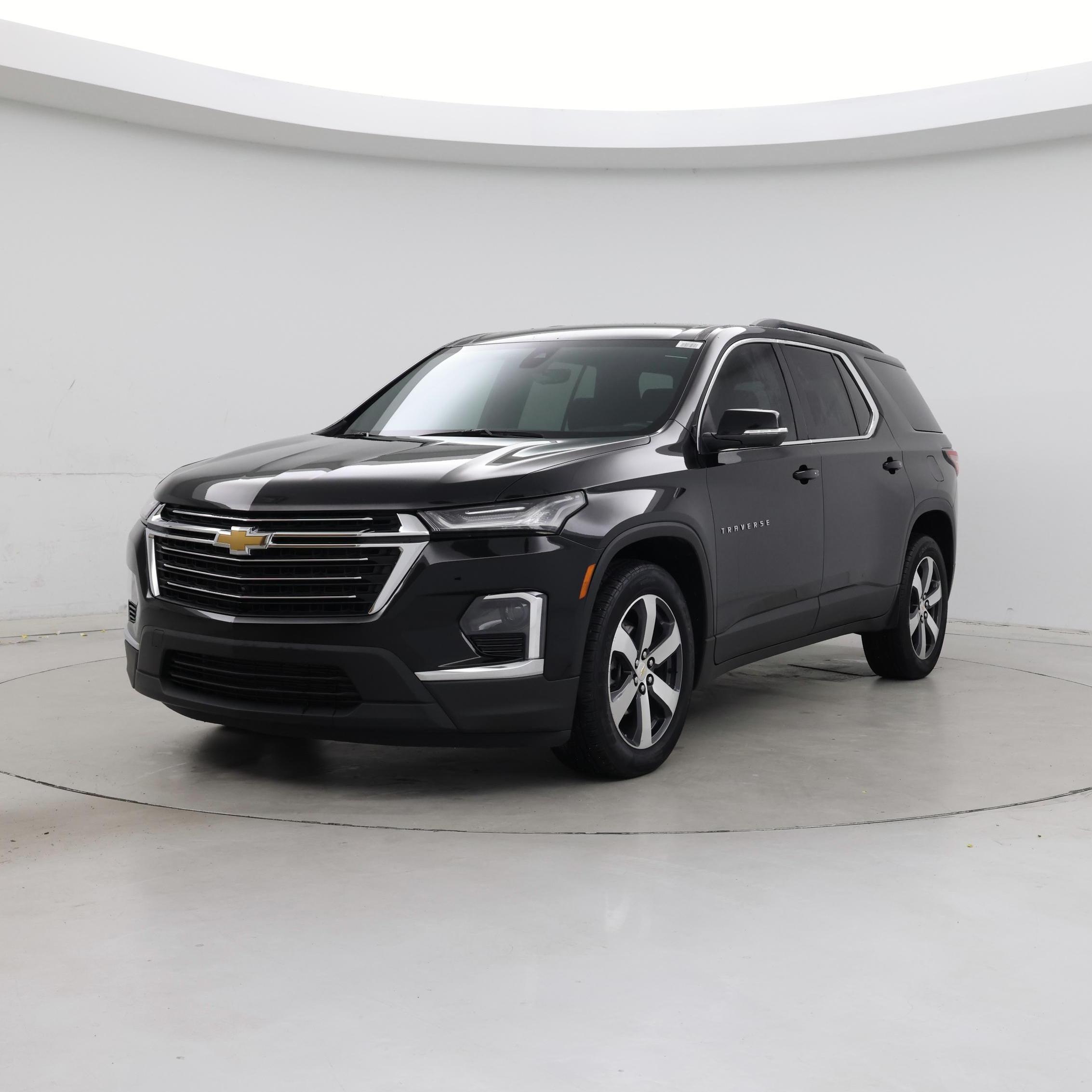Thumbnail: 2023 Chevrolet Traverse - 4