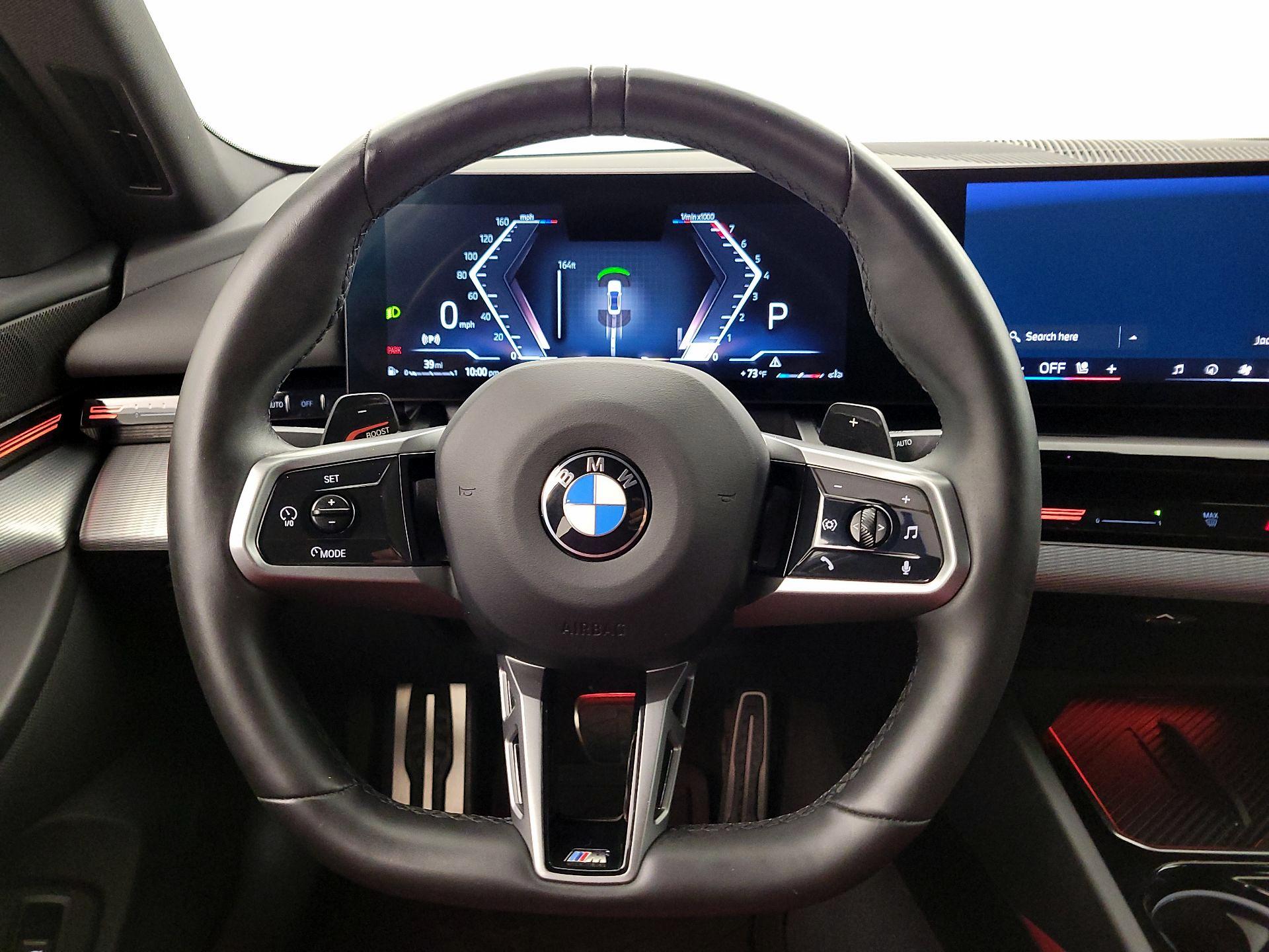 Thumbnail: 2024 BMW 5 Series - 10