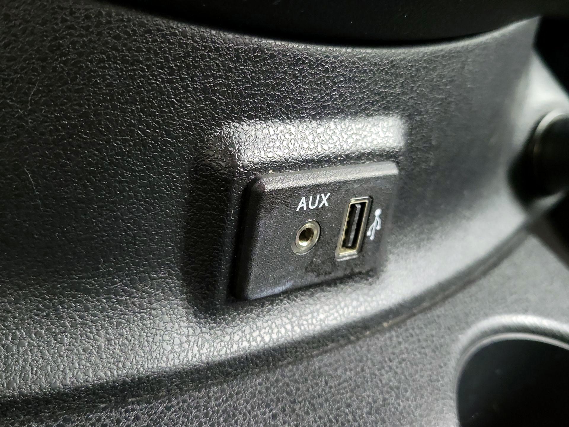 Thumbnail: 2019 Nissan Versa - 18
