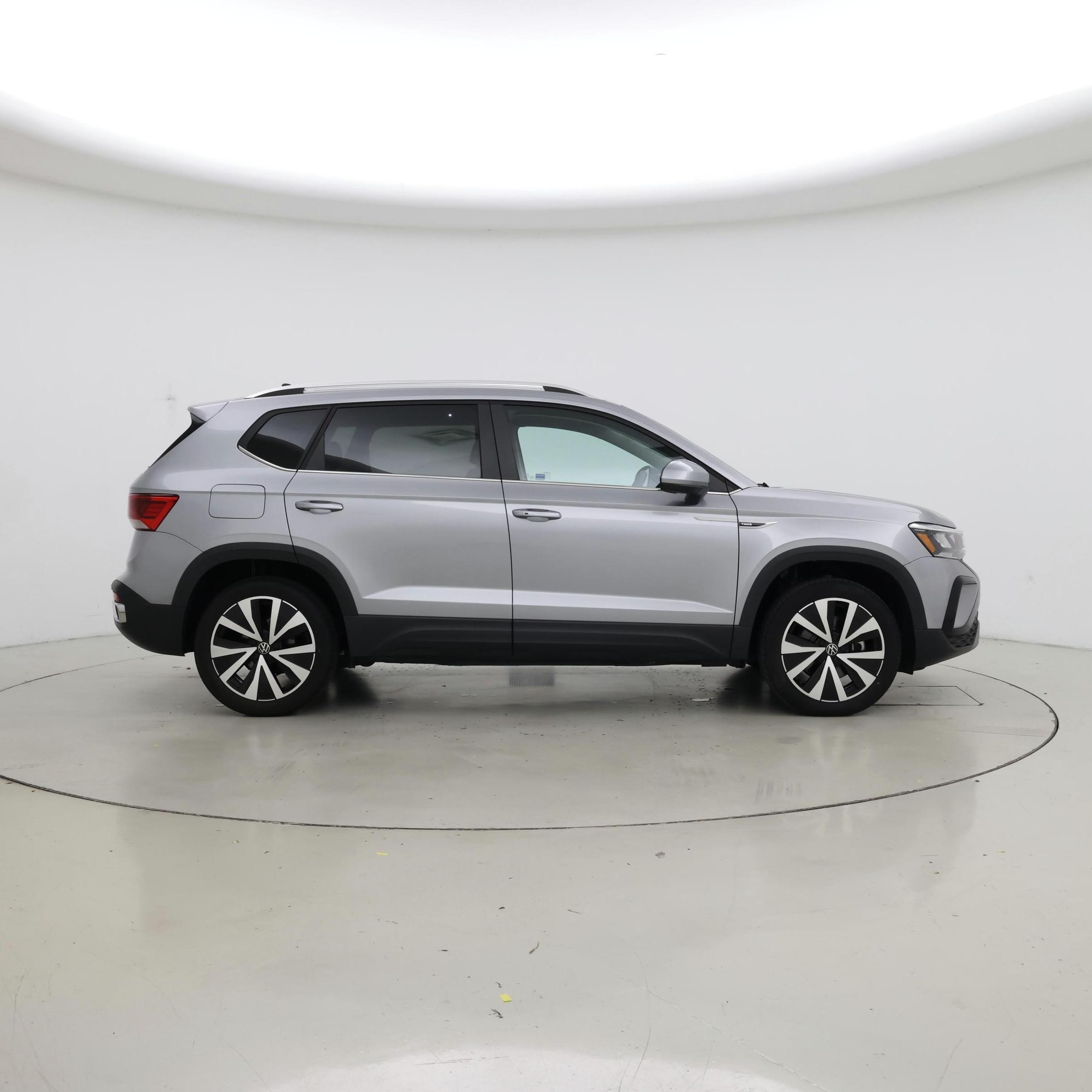 Thumbnail: 2022 Volkswagen Taos - 7