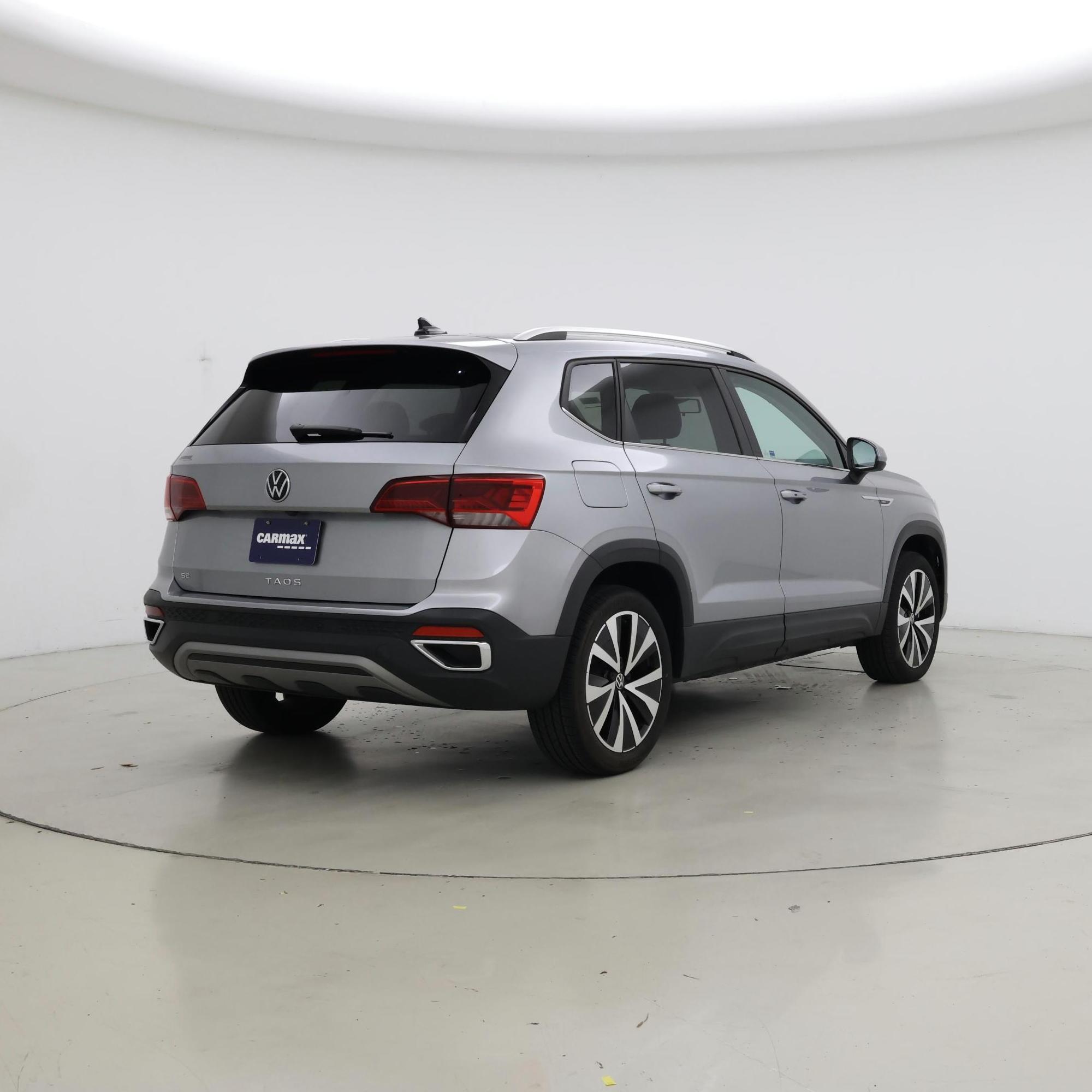 Thumbnail: 2022 Volkswagen Taos - 8