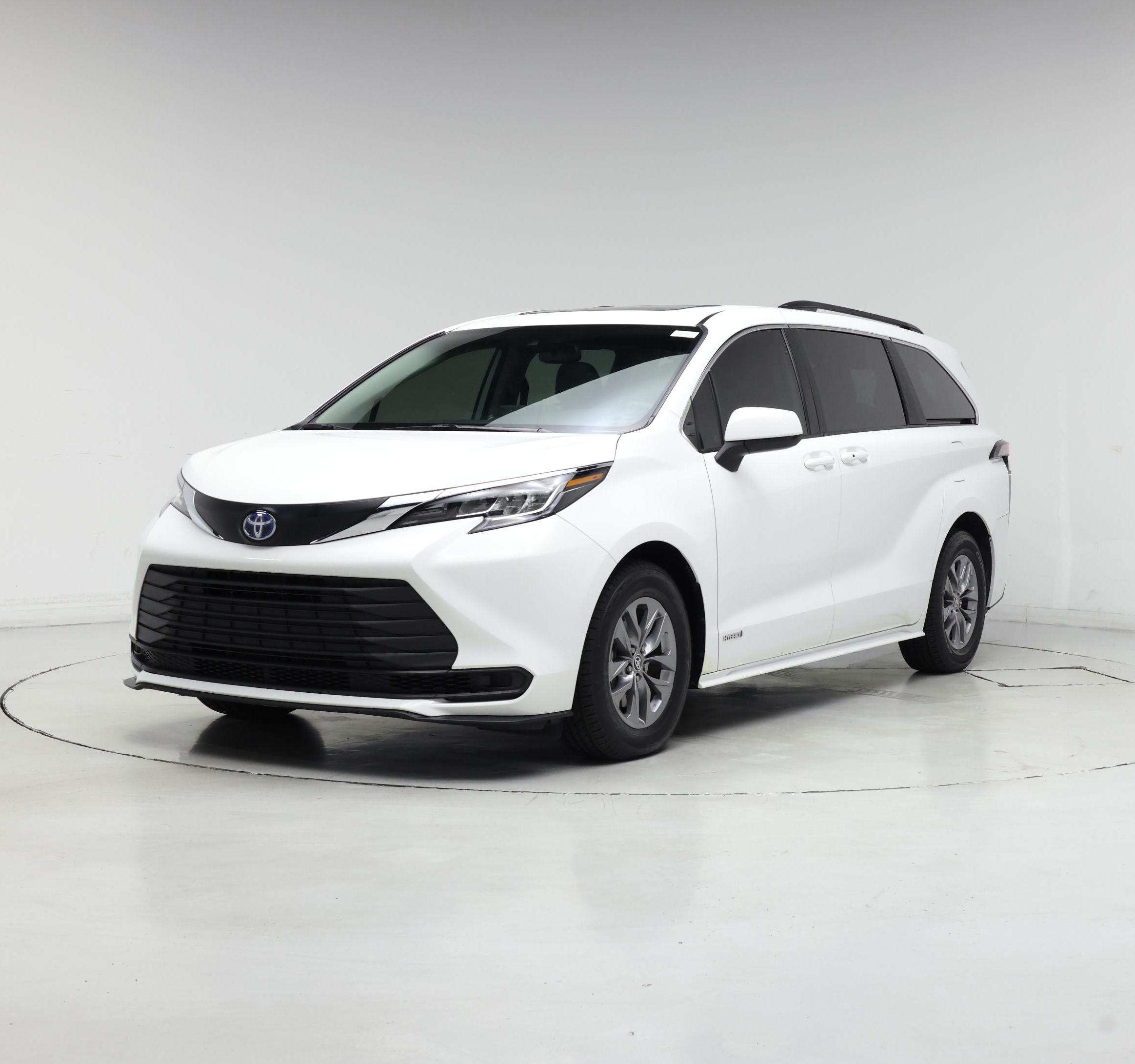 Thumbnail: 2021 Toyota Sienna - 4