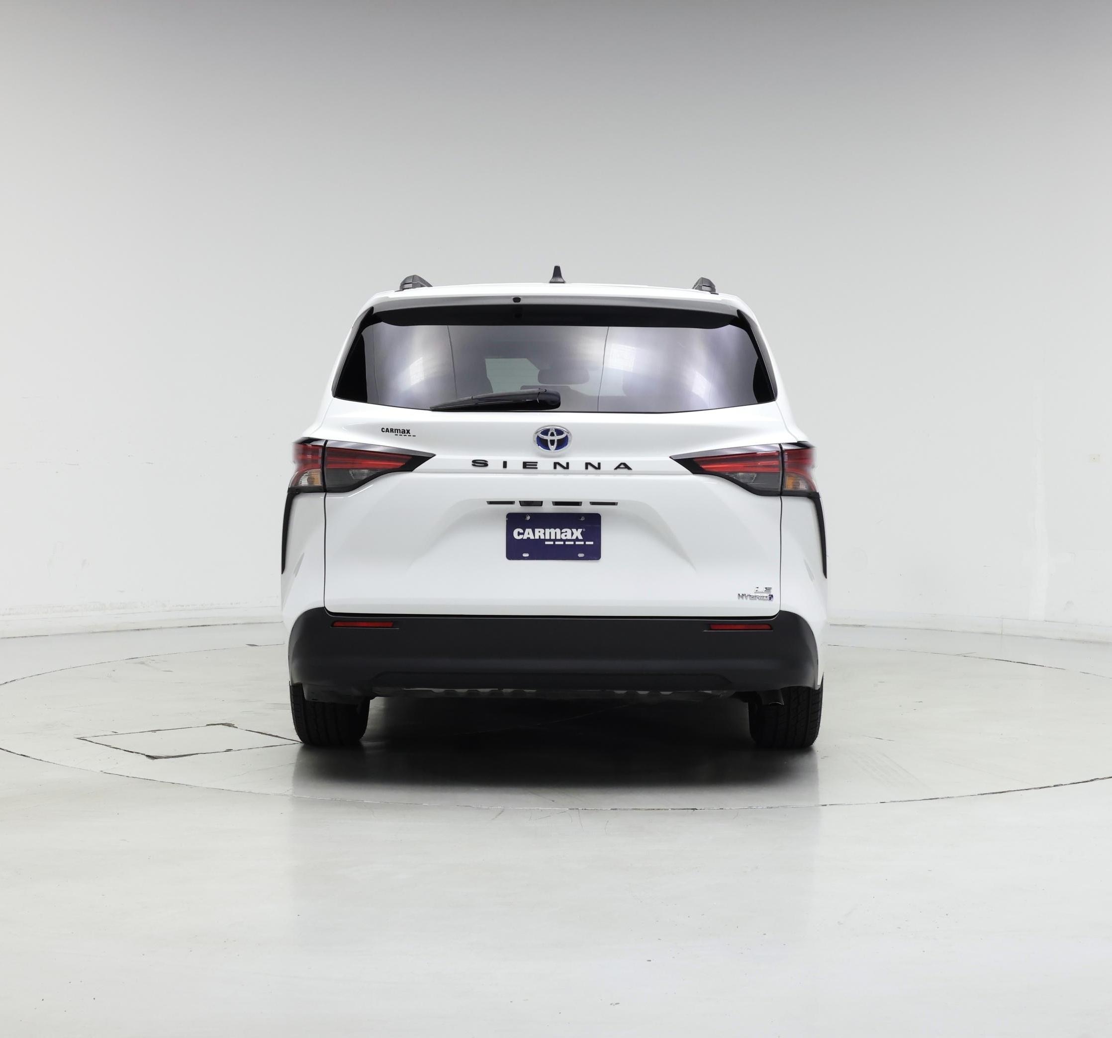Thumbnail: 2021 Toyota Sienna - 6