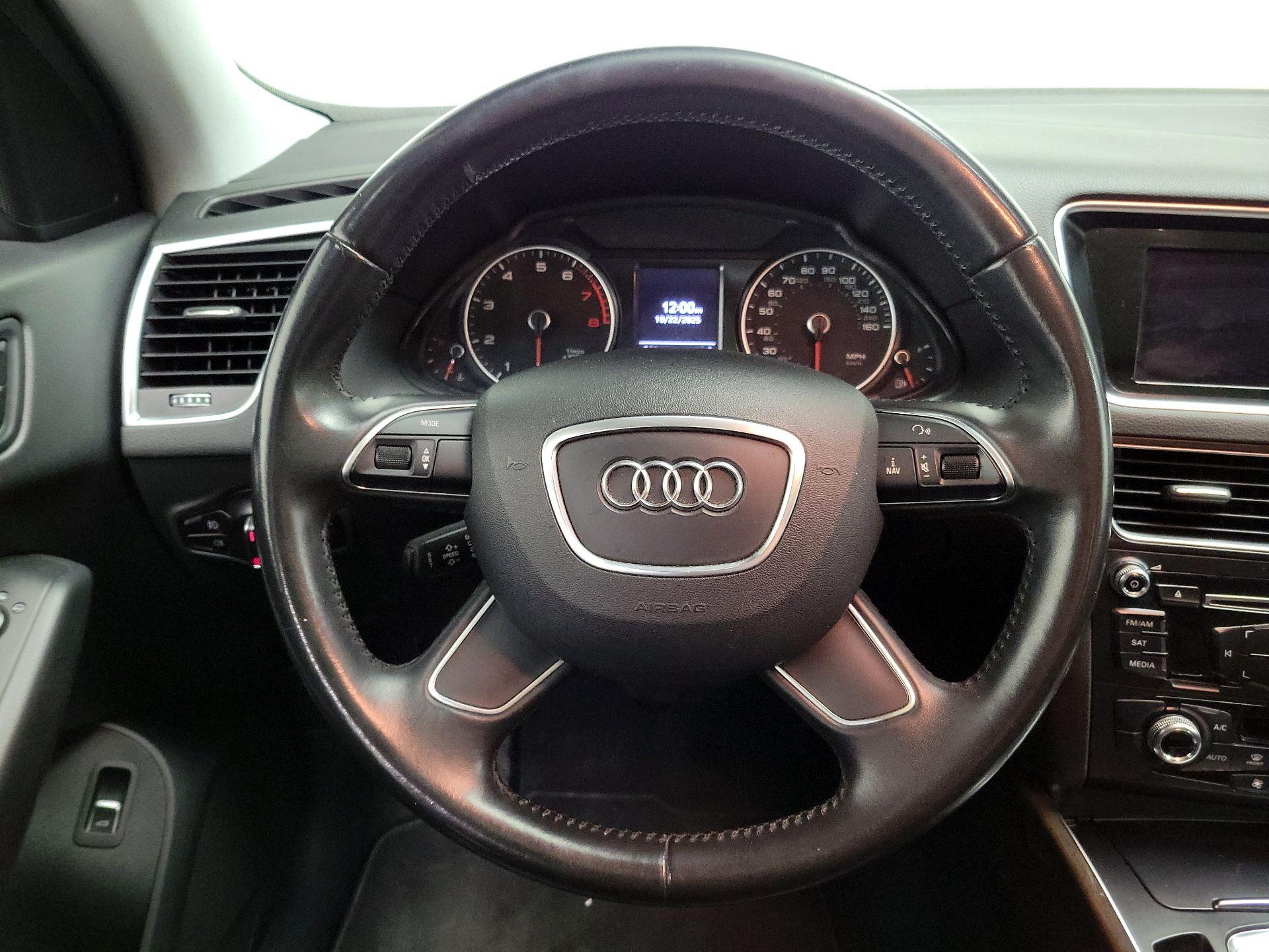 Thumbnail: 2016 Audi Q5 - 10