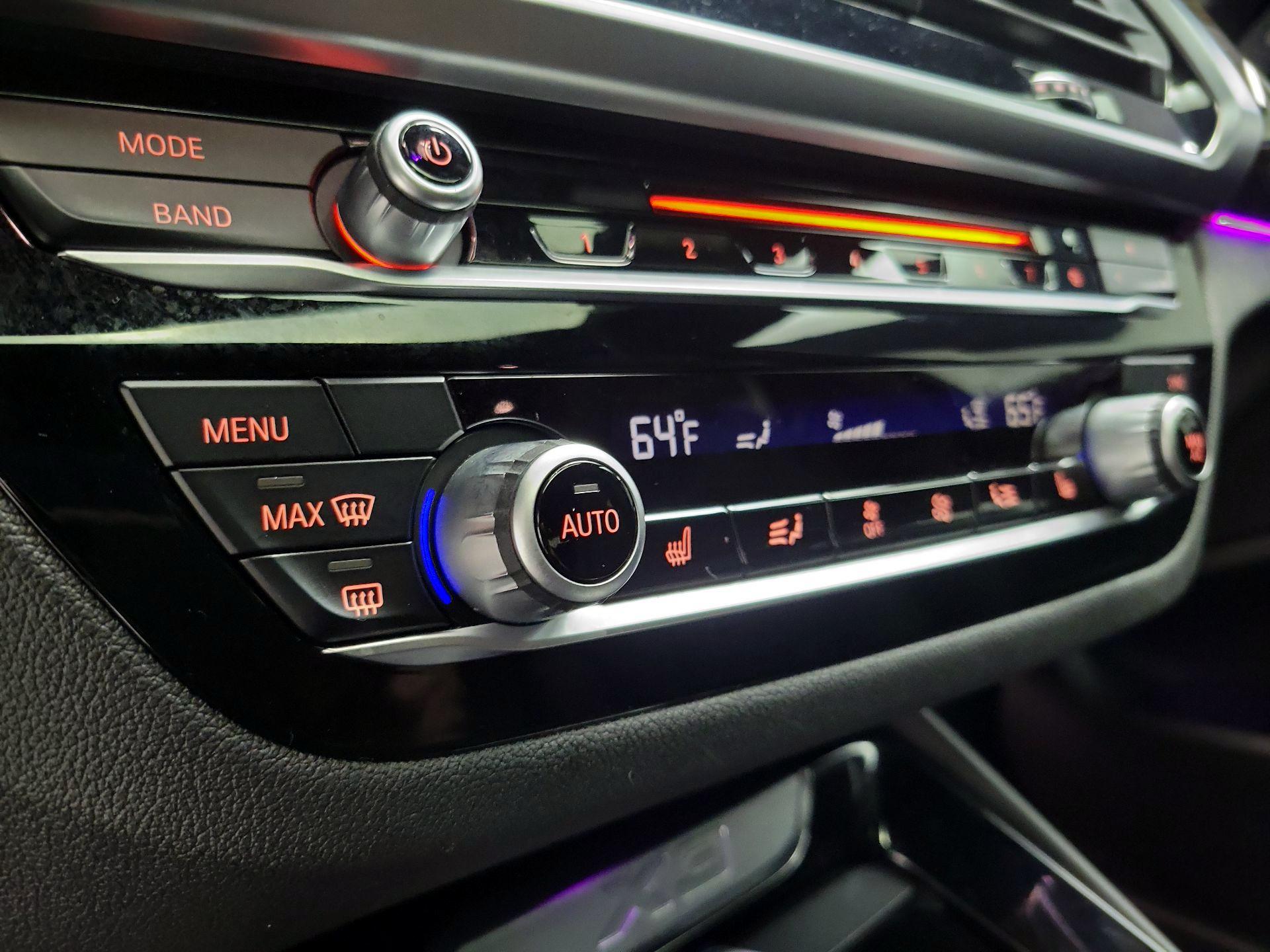 Thumbnail: 2019 BMW X3 - 17