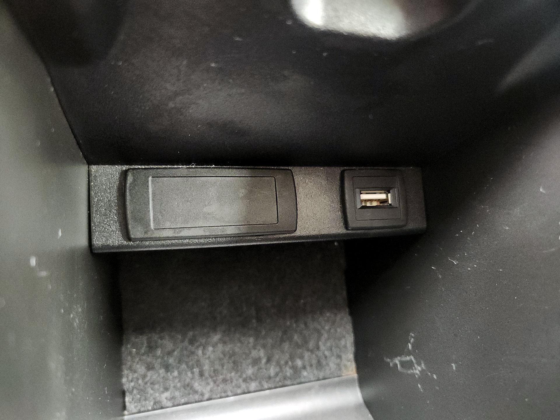 Thumbnail: 2015 Mercedes-Benz GLA - 18