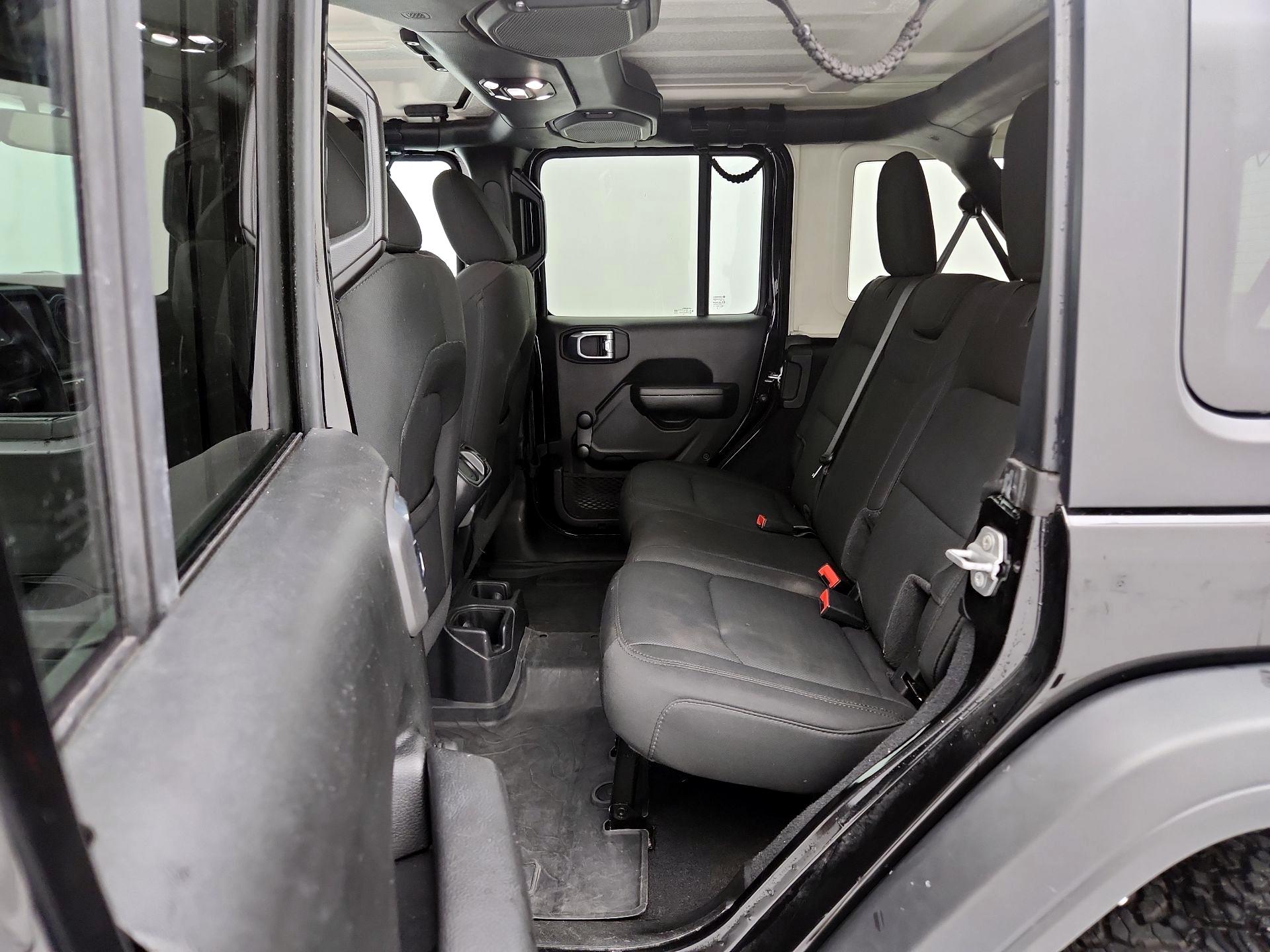 Thumbnail: 2022 Jeep Wrangler - 19