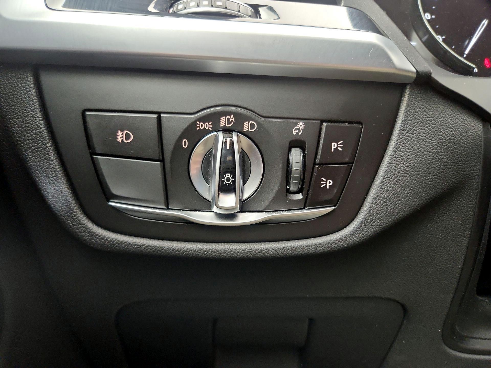 Thumbnail: 2019 BMW X3 - 13