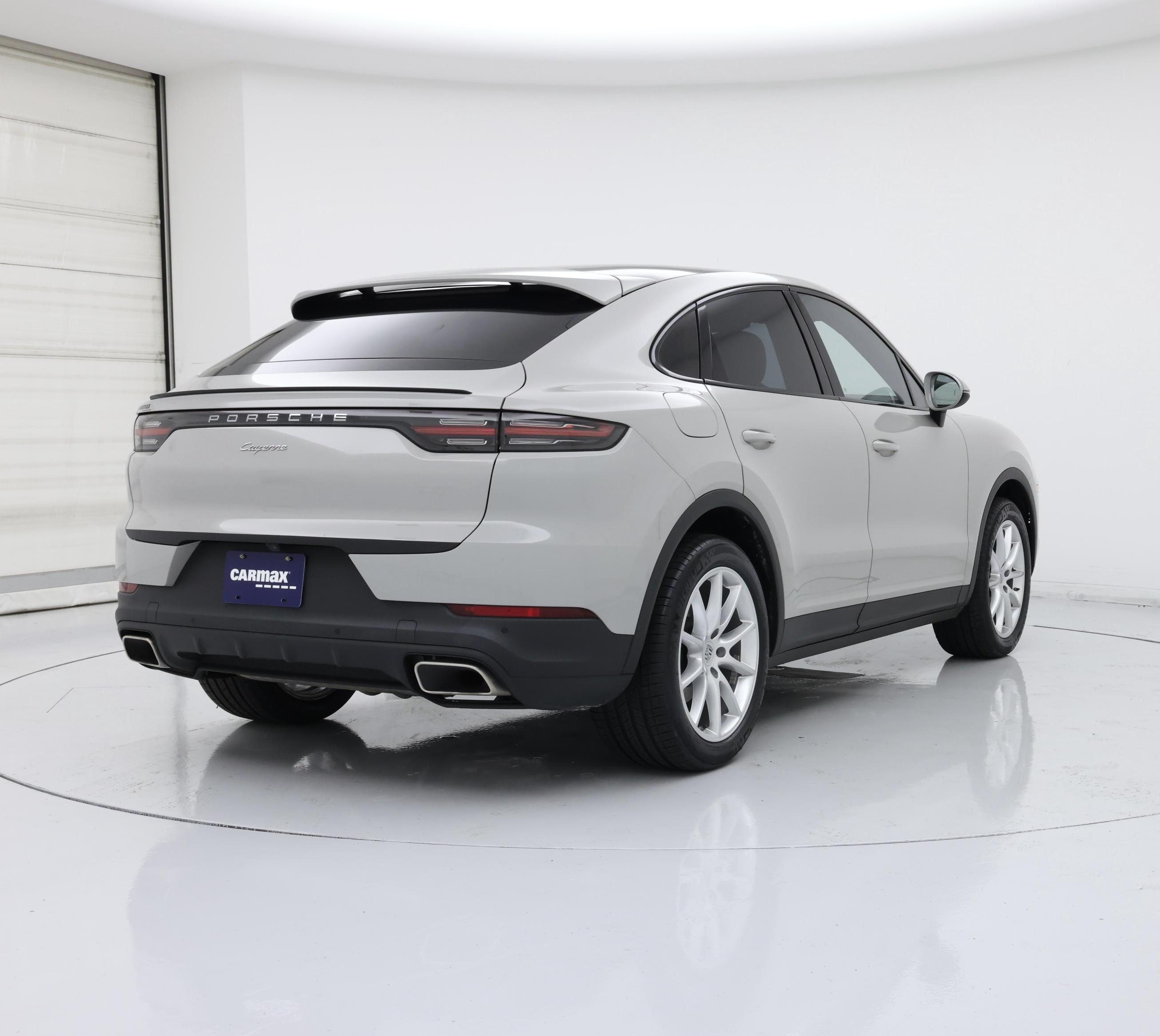 Thumbnail: 2020 Porsche Cayenne - 8