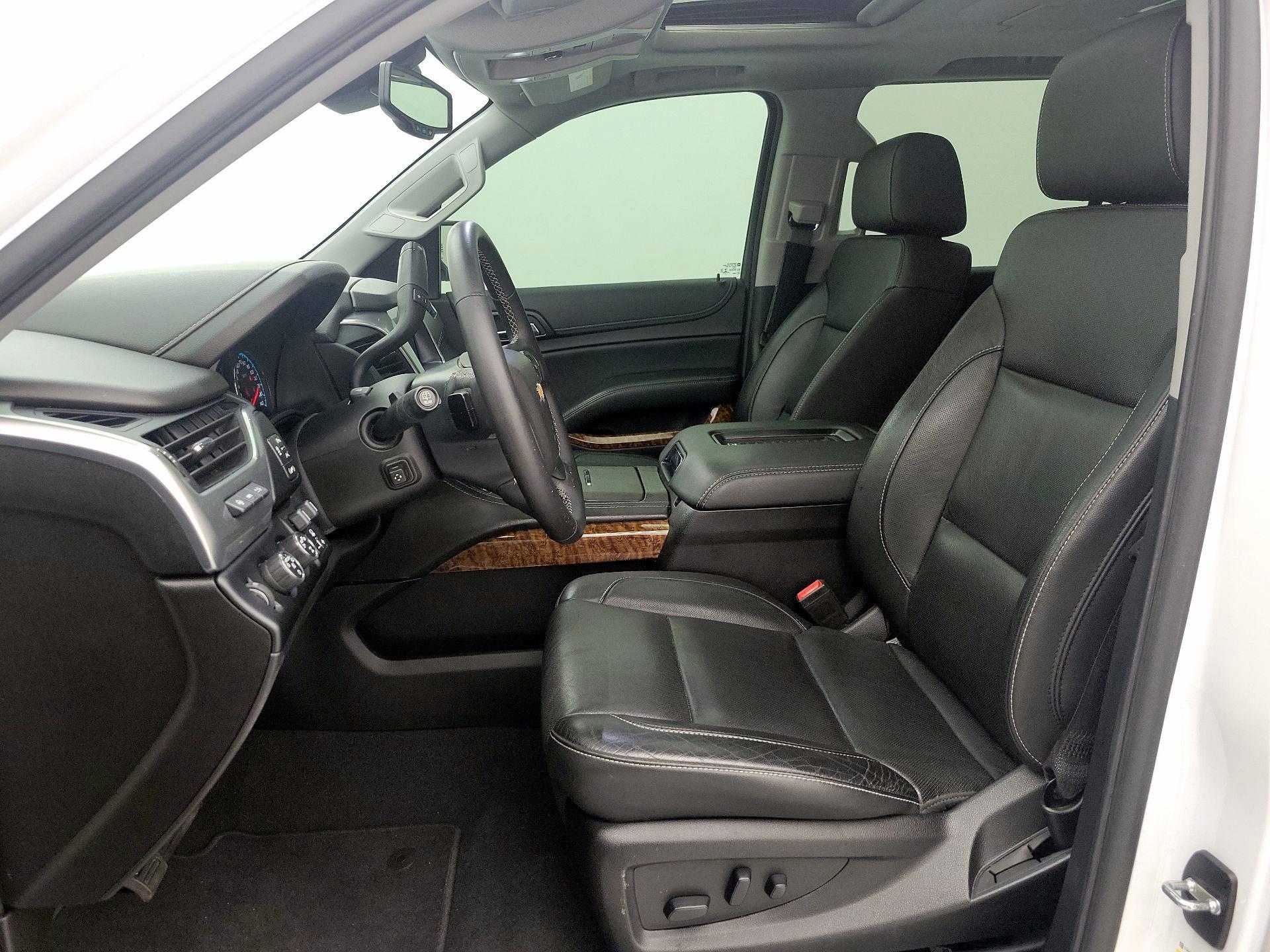 Thumbnail: 2020 Chevrolet Suburban - 11