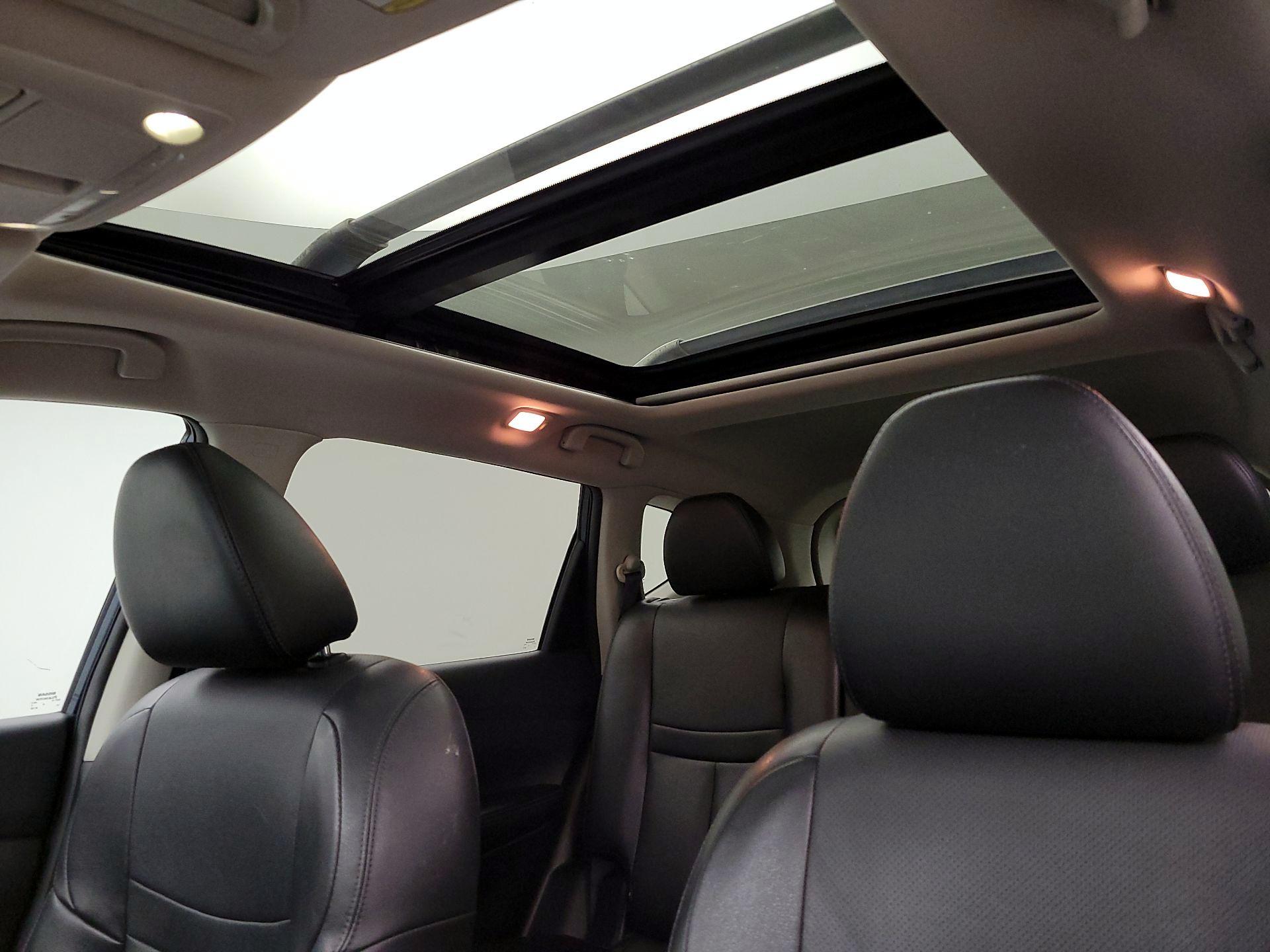 Thumbnail: 2016 Nissan Rogue - 20