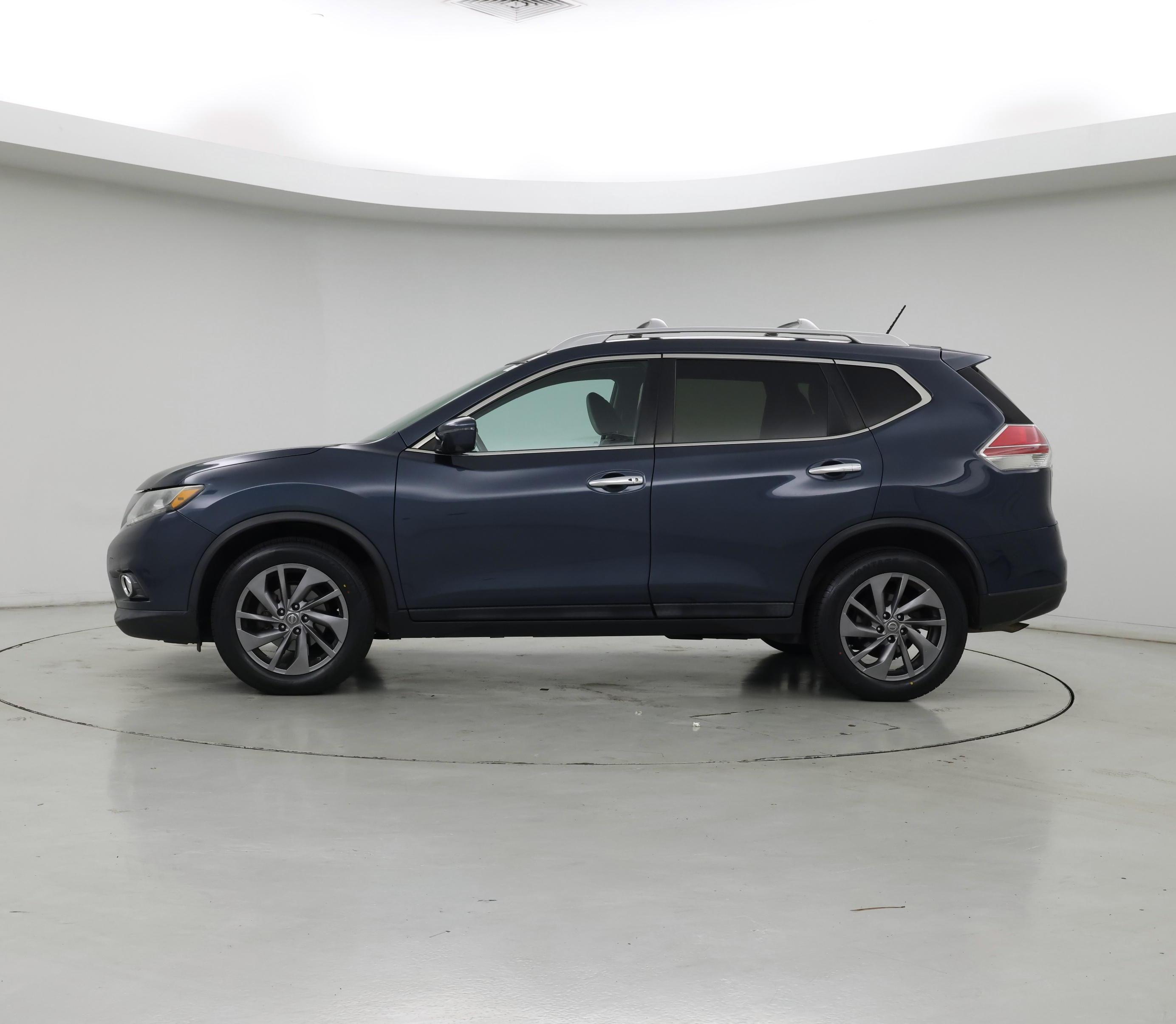 Thumbnail: 2016 Nissan Rogue - 3