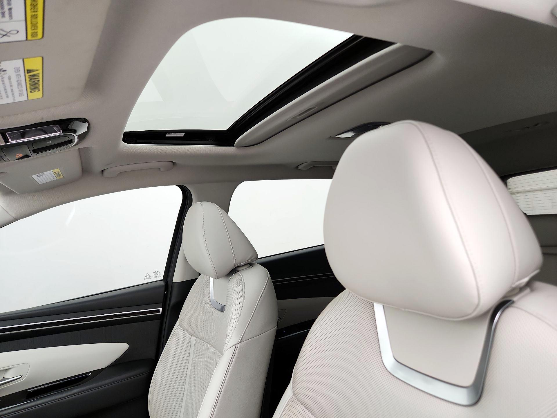 Thumbnail: 2022 Hyundai Tucson - 19