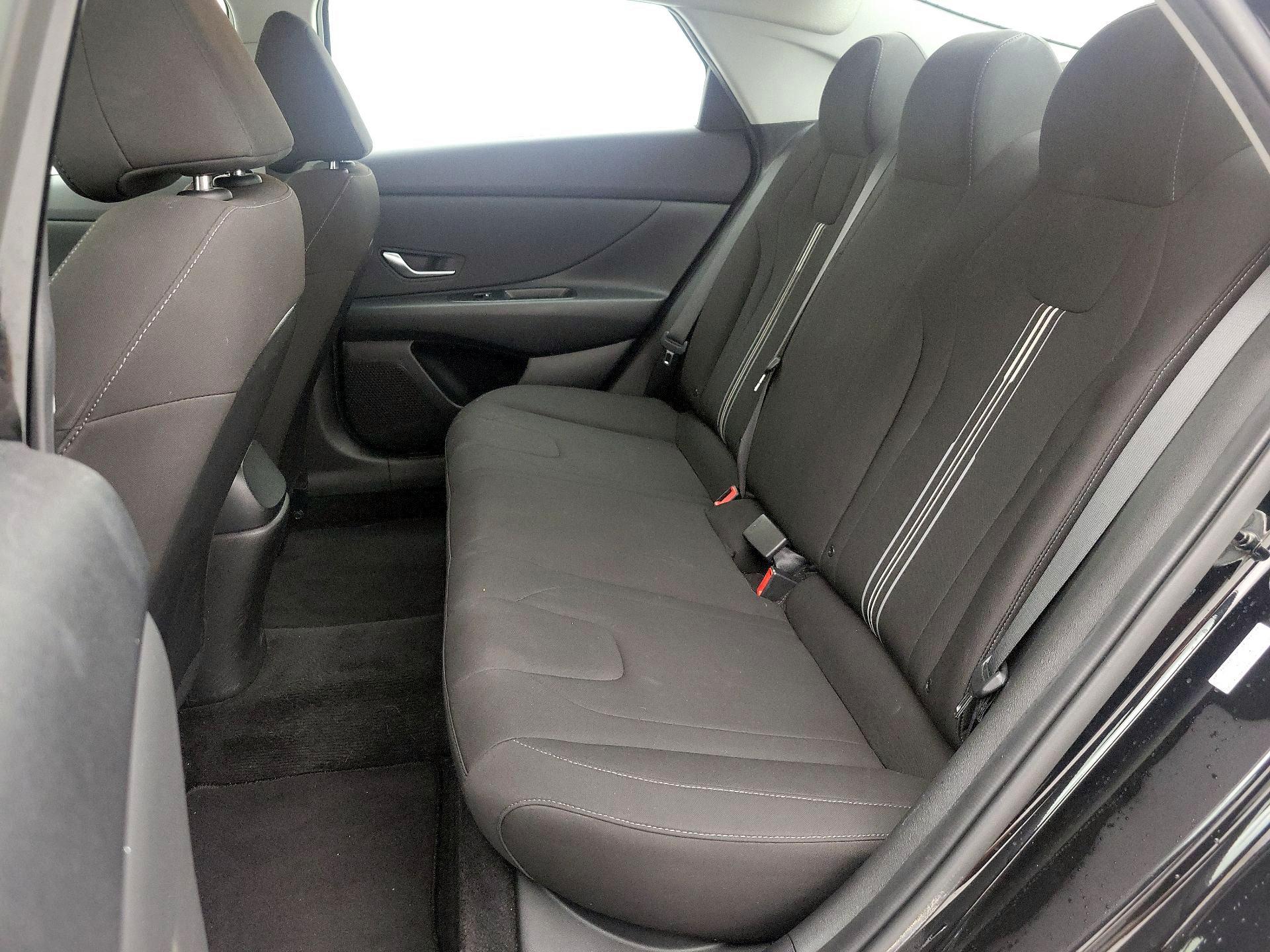 Thumbnail: 2023 Hyundai Elantra - 19