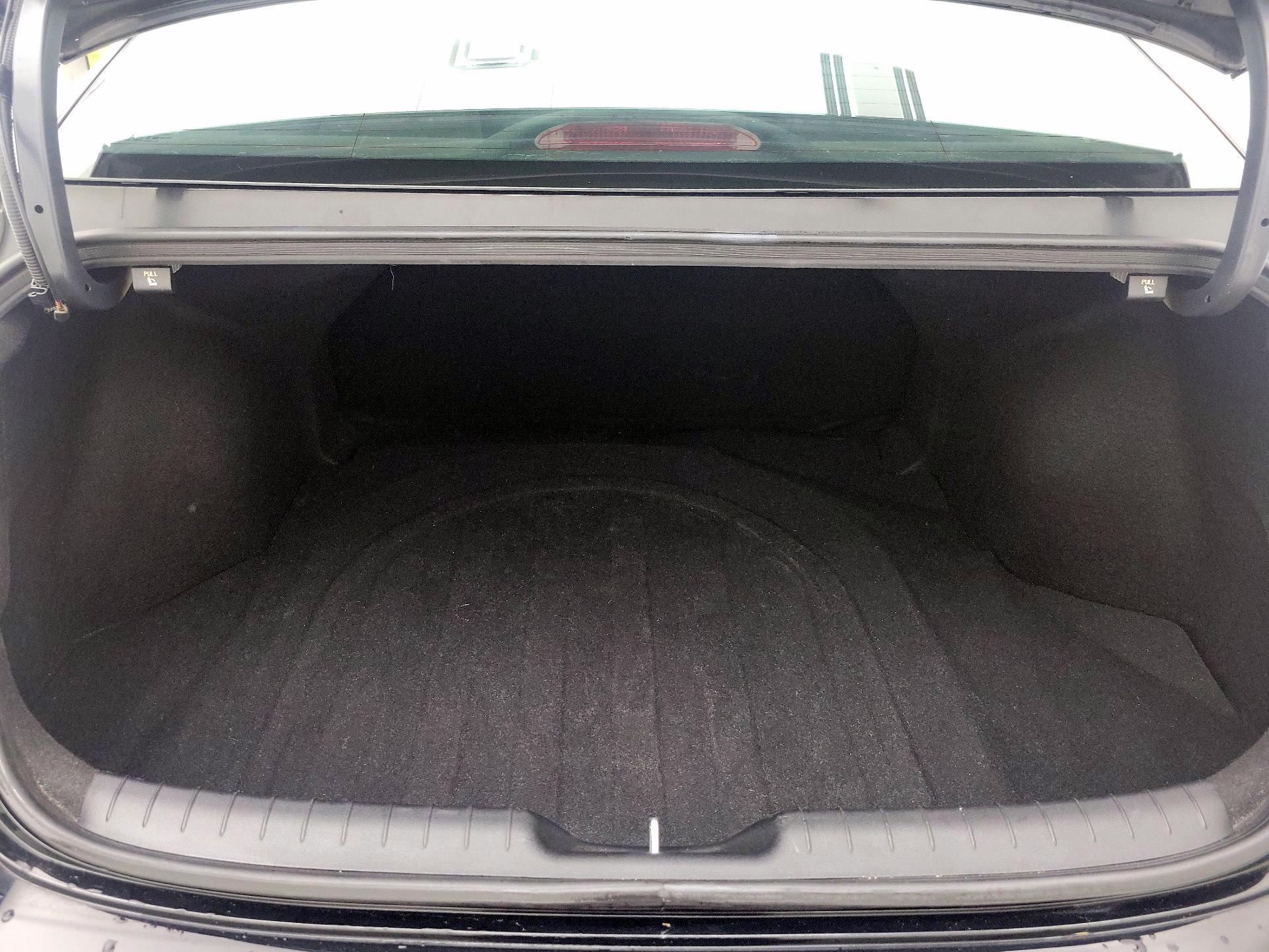 Thumbnail: 2023 Hyundai Elantra - 20