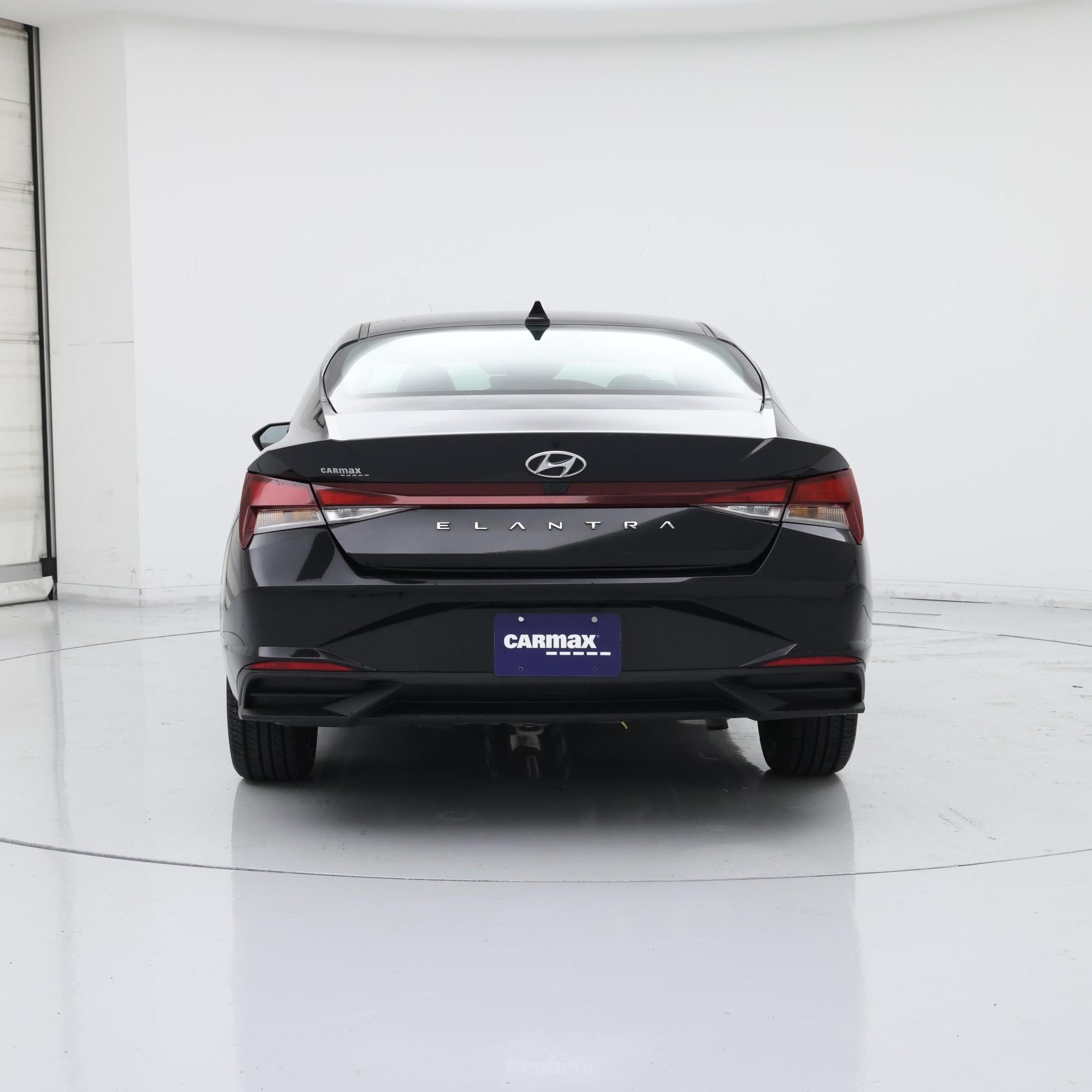 Thumbnail: 2023 Hyundai Elantra - 6