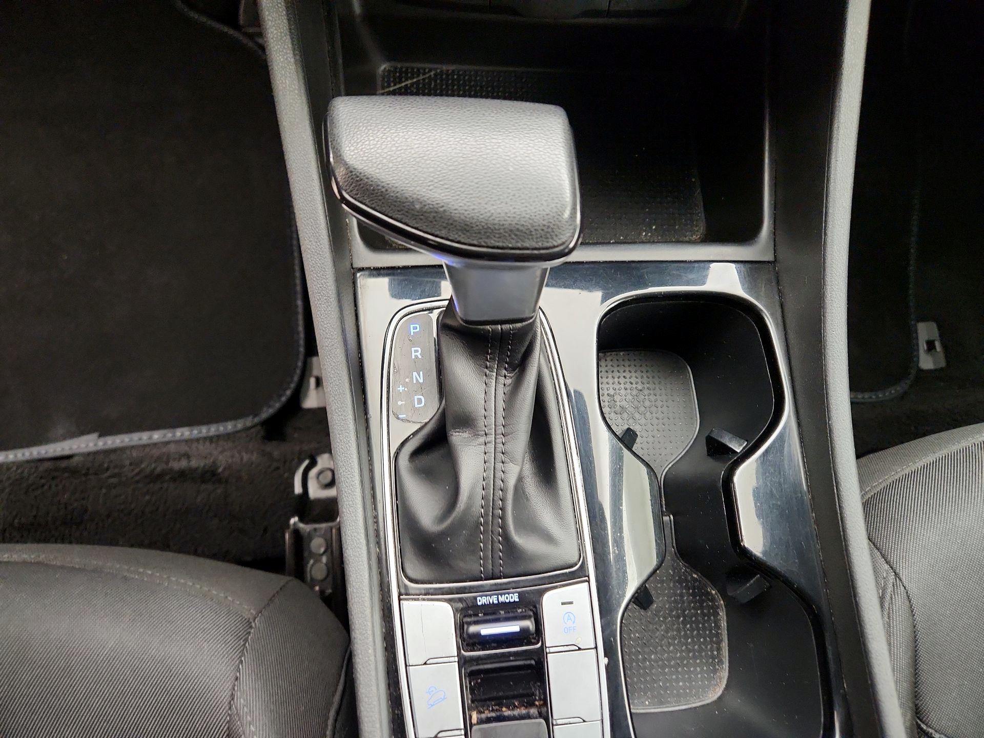 Thumbnail: 2022 Hyundai Tucson - 17