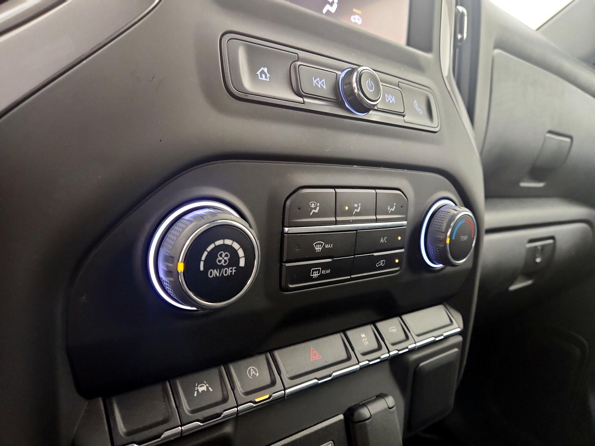 Thumbnail: 2023 Chevrolet Silverado 1500 - 16