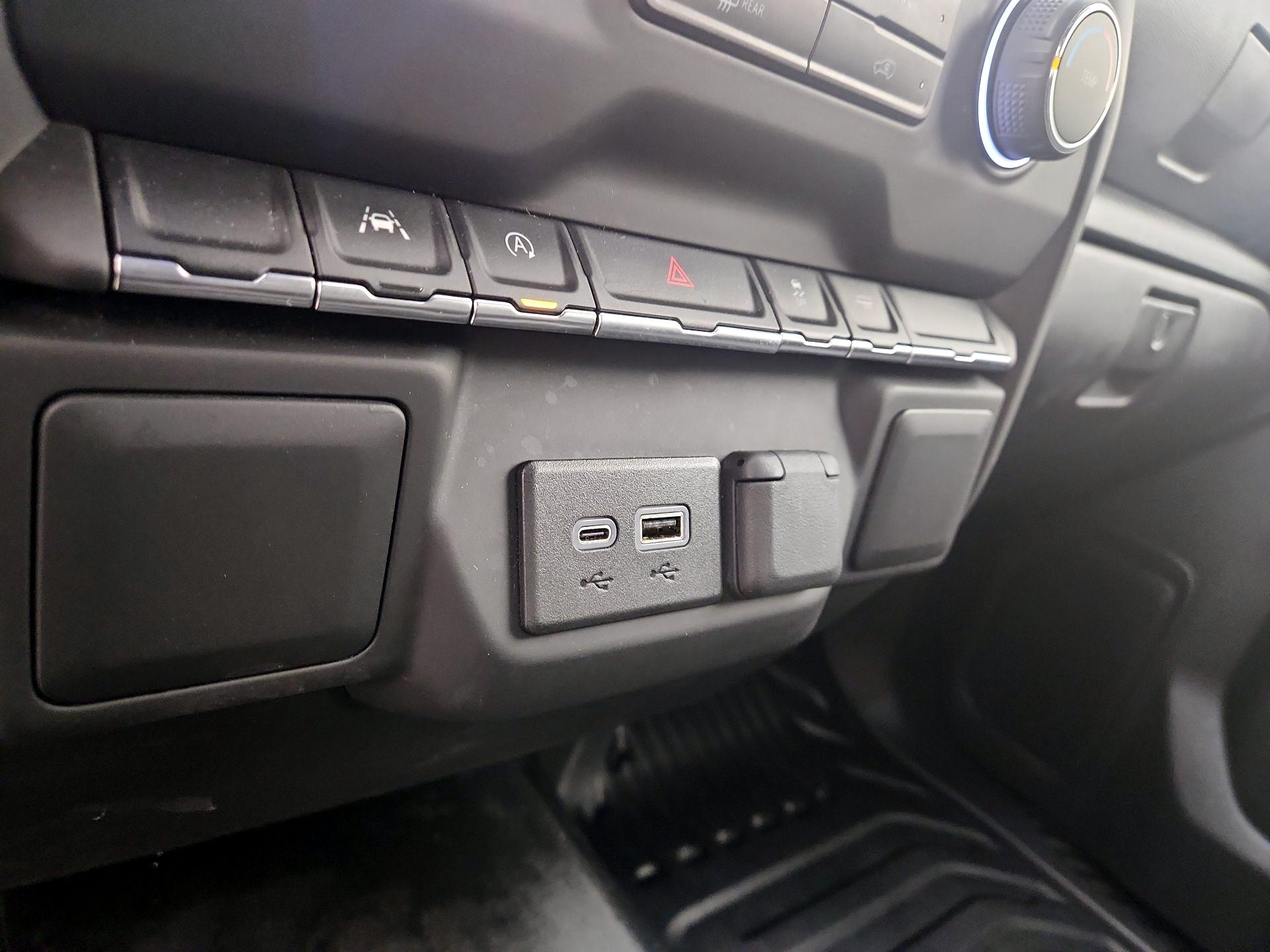 Thumbnail: 2023 Chevrolet Silverado 1500 - 18